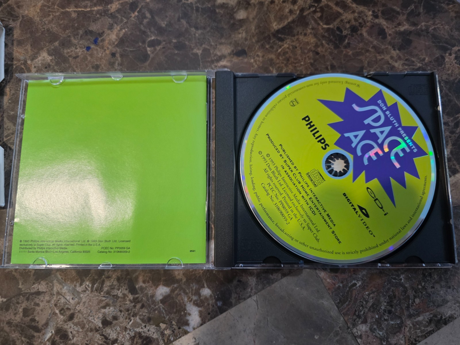 Philips 450 Model CDI (PAL) + Digital Video Cartridge + Space Ace