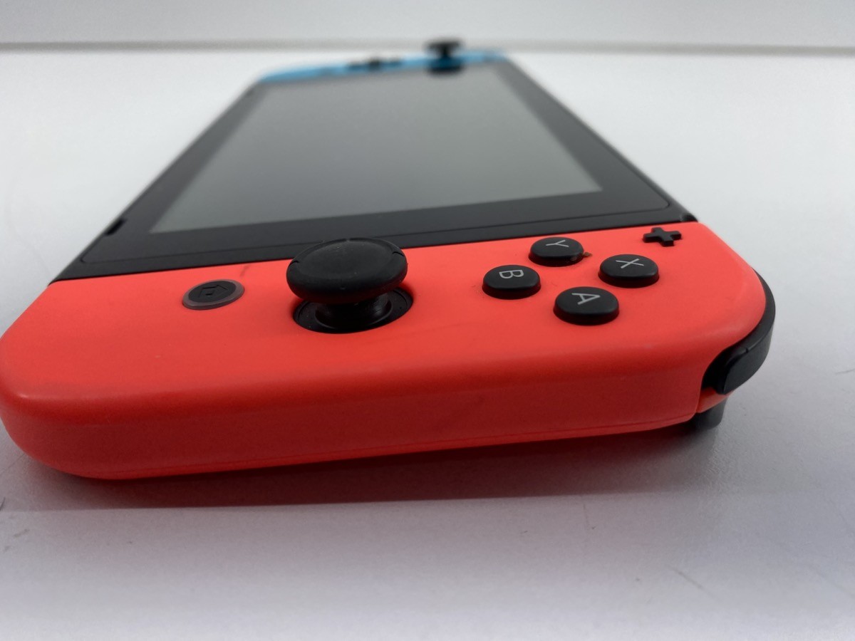 Nintendo Switch 1st Gen Gaming Console hac-001 (WMP018097)