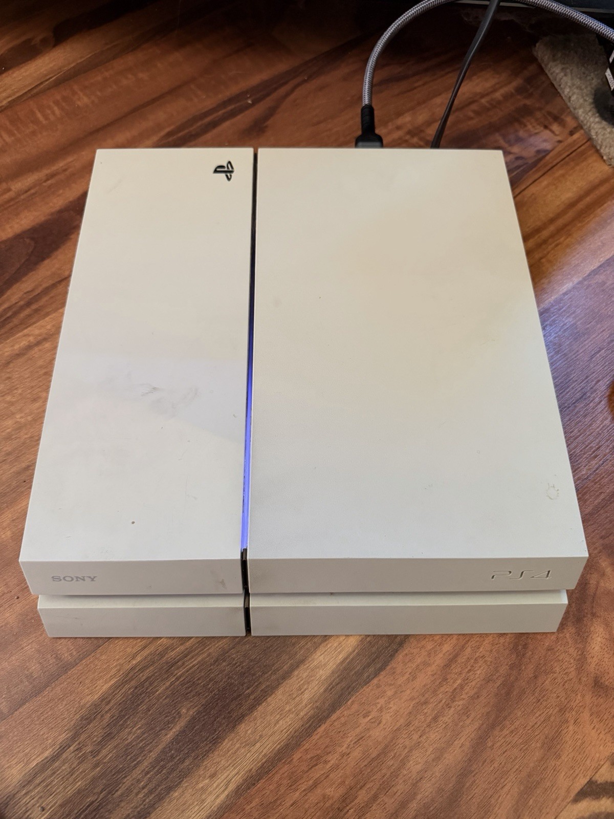 PS4 Glacier White Destiny Edition Bundle – 2TB UPGRADE – 3 Controllers