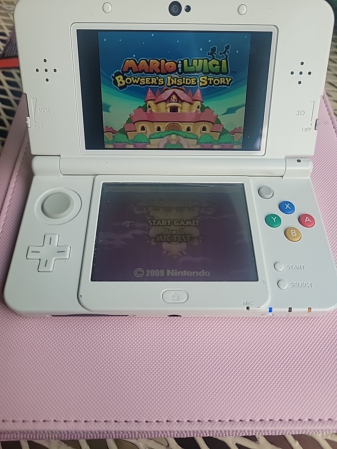 Nintendo New 3DS Super Mario Edition Handheld System – White