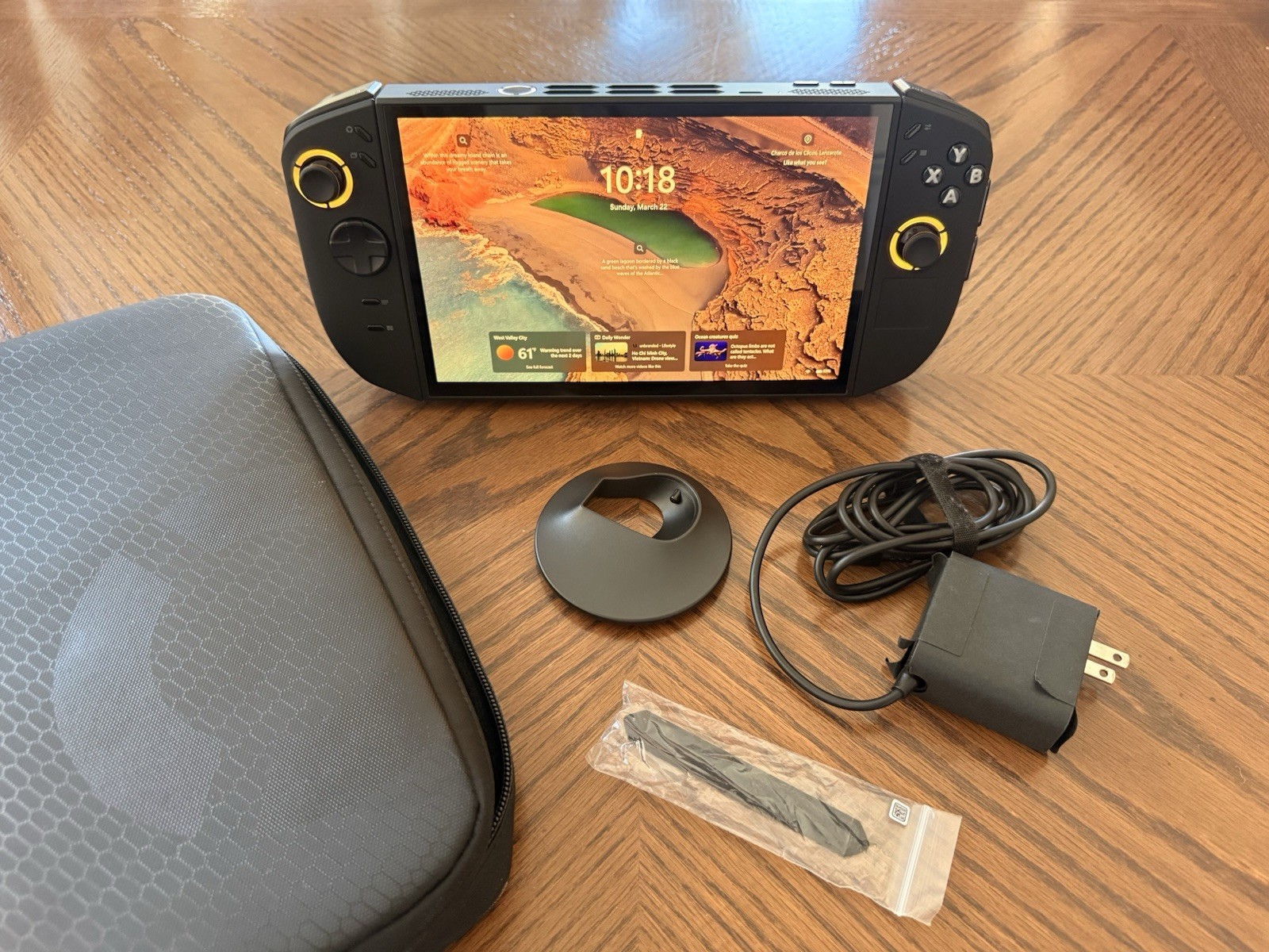 Lenovo Legion Go 2 Z2, 16GB RAM, 1 TB OLED Display, Windows 11