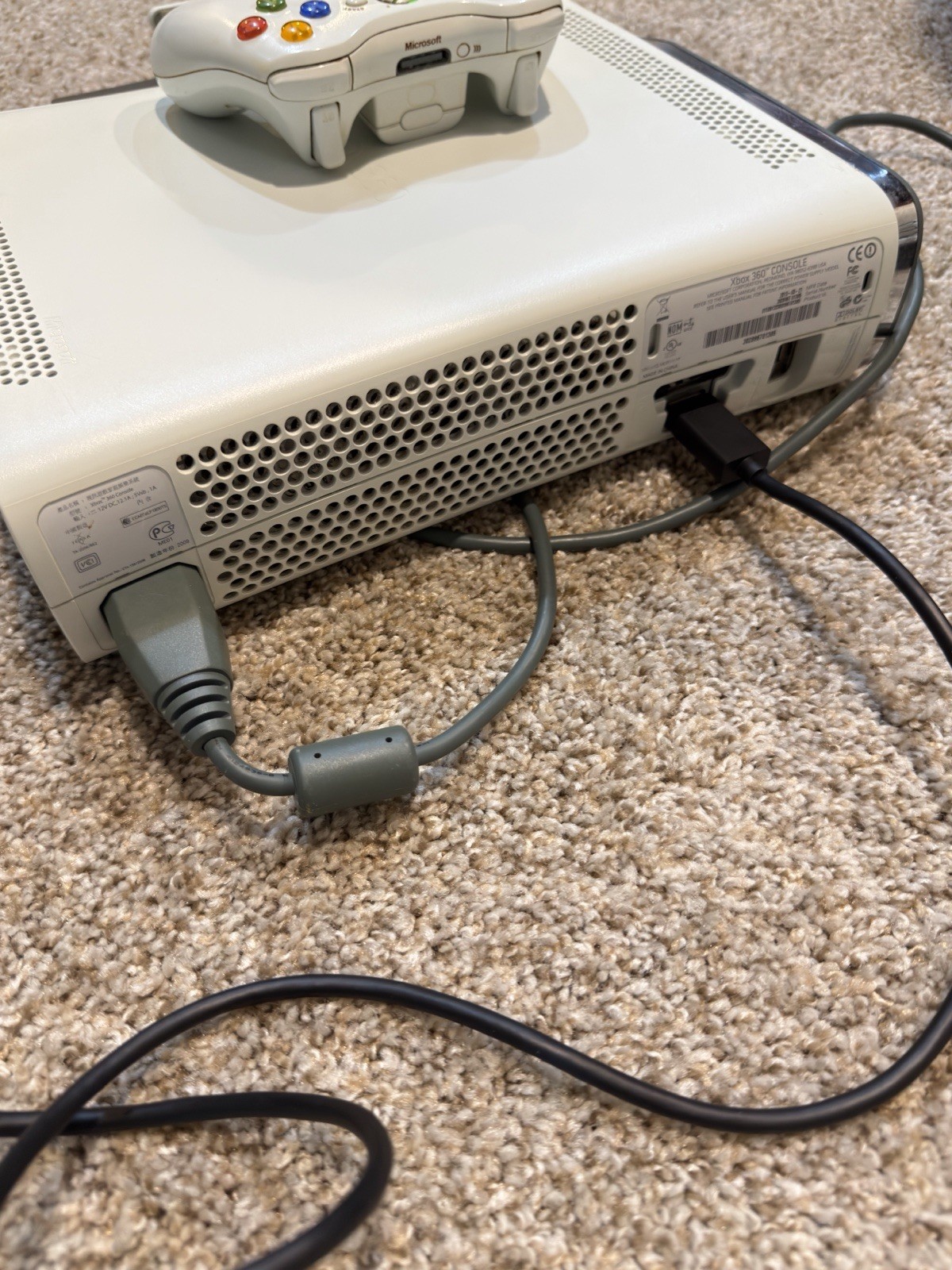 Microsoft Xbox 360 original console 164 MB + 13.8 GB Drive- White – Tested/works