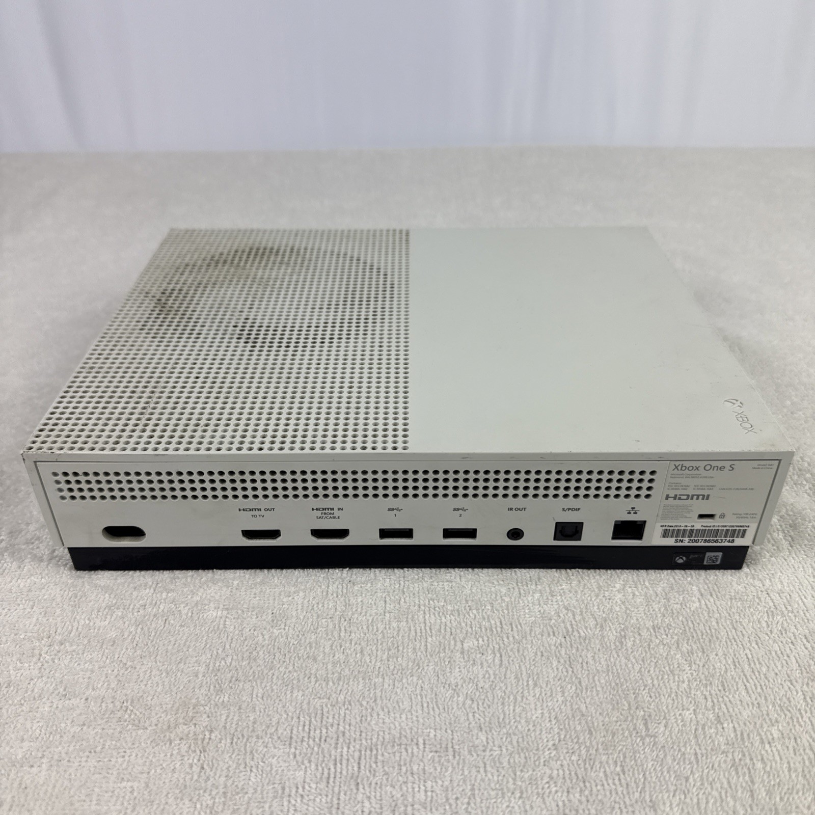 MICROSOFT XBOX ONE S – CONSOLE – 500GB – Free Shipping