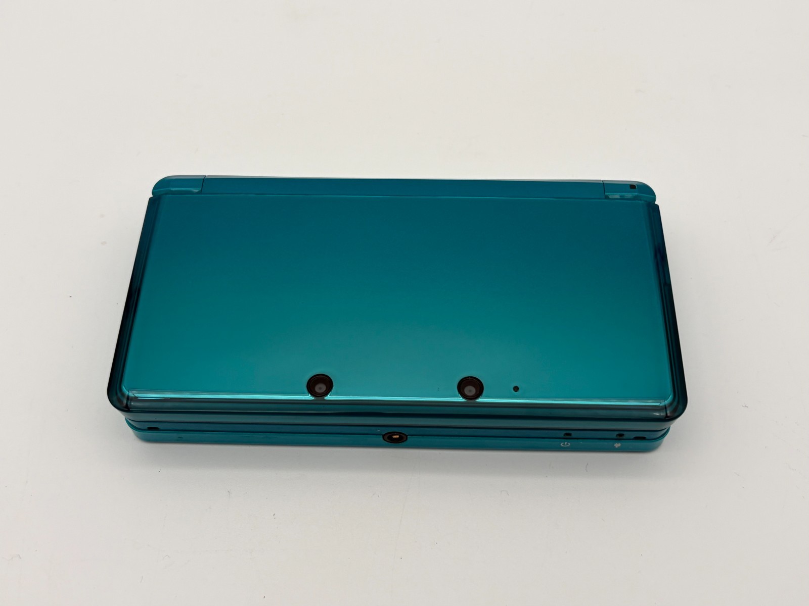 Nintendo 3DS Region Free Console Used Choose SD Card and Charger