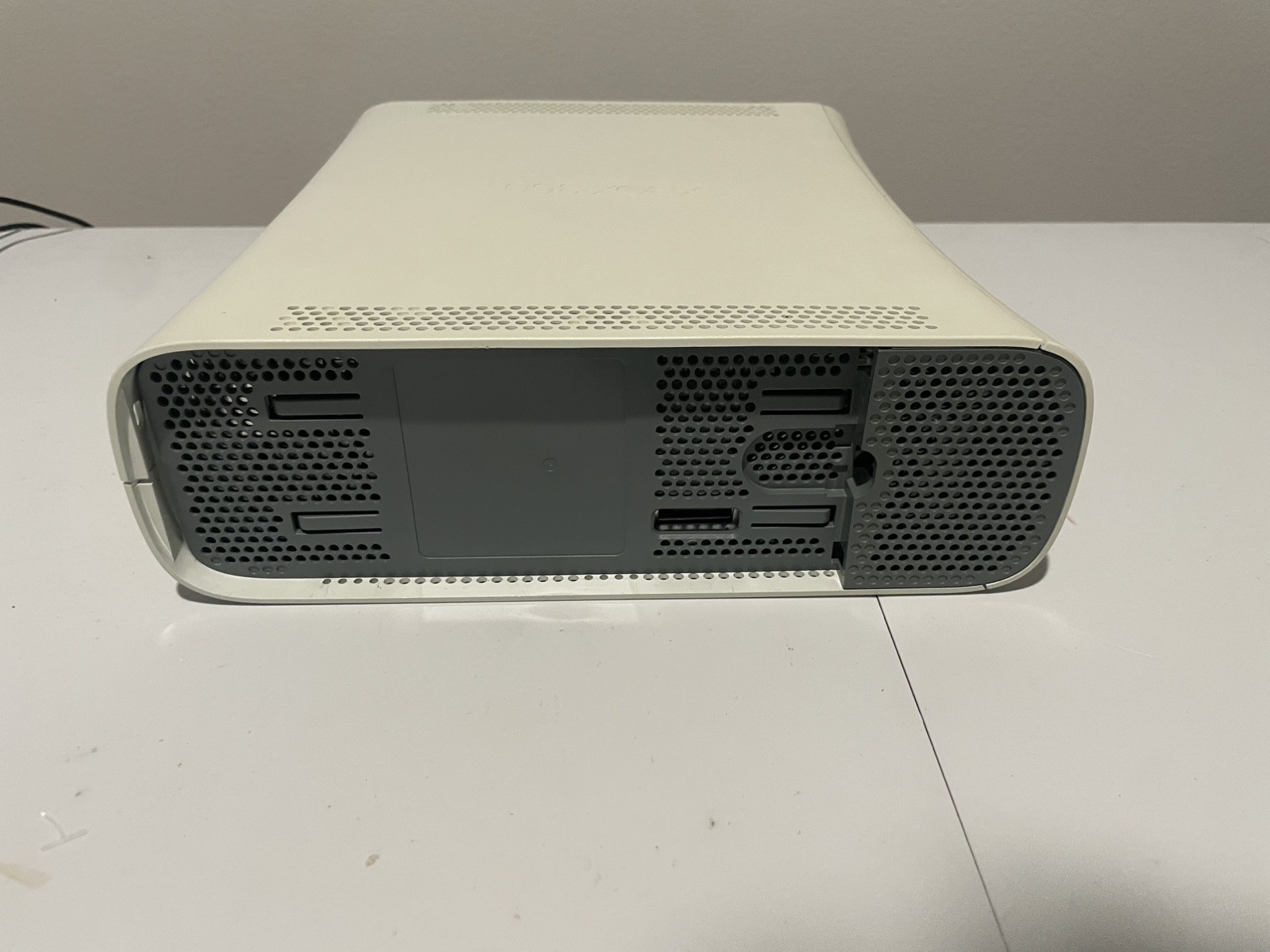 Microsoft Xbox 360 Pro Console (HDMI Model)