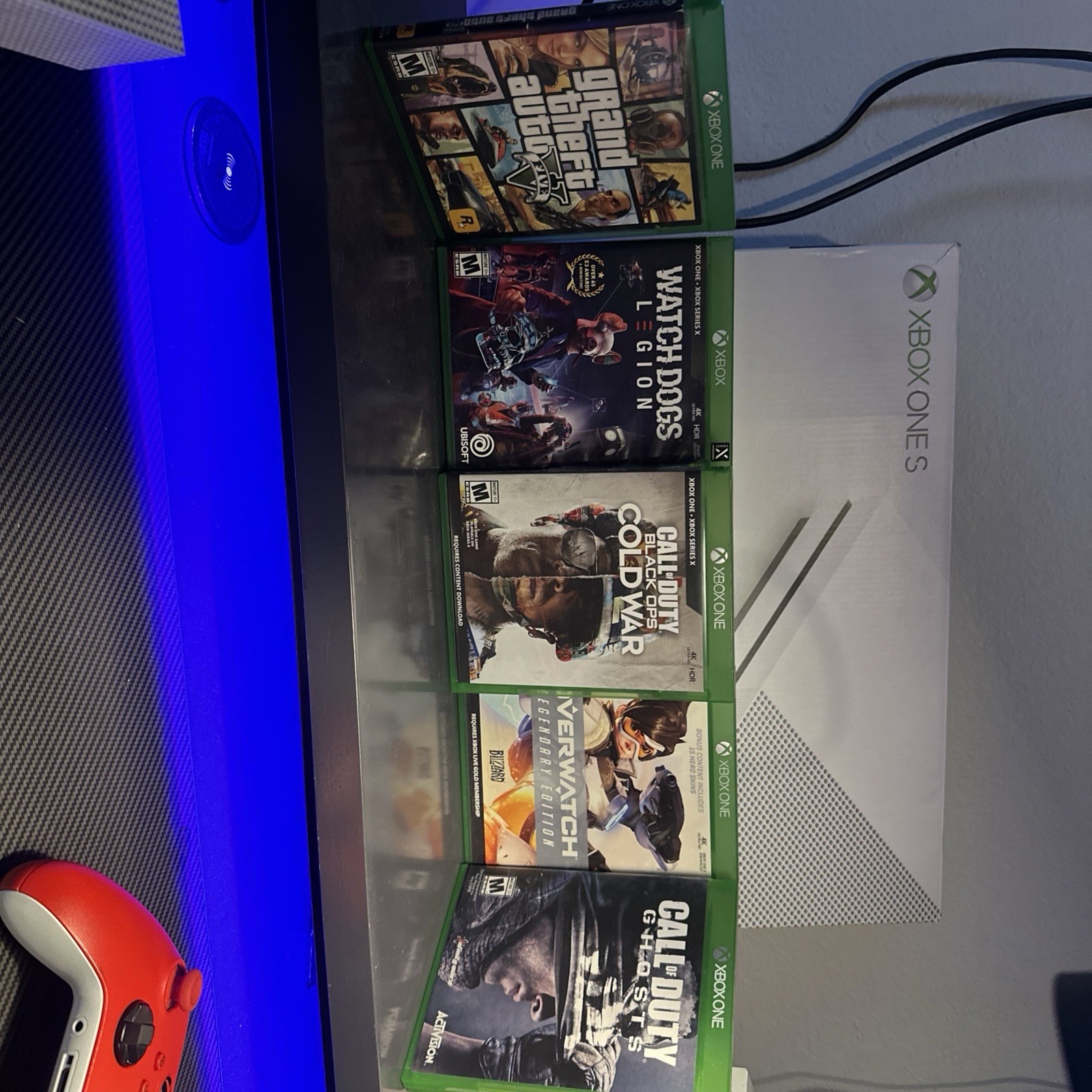 Microsoft Xbox One S 1TB Console w/ Accessories 4K UHD Blu-ray-12 month Warranty