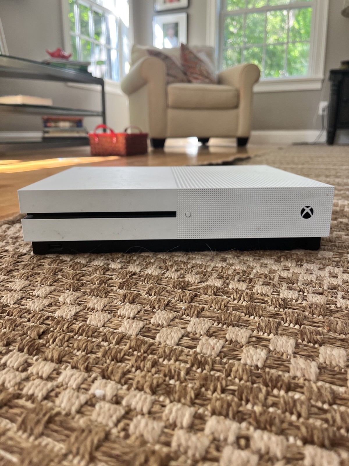 Xbox One S 1TB Console only- White (XBS1TB)