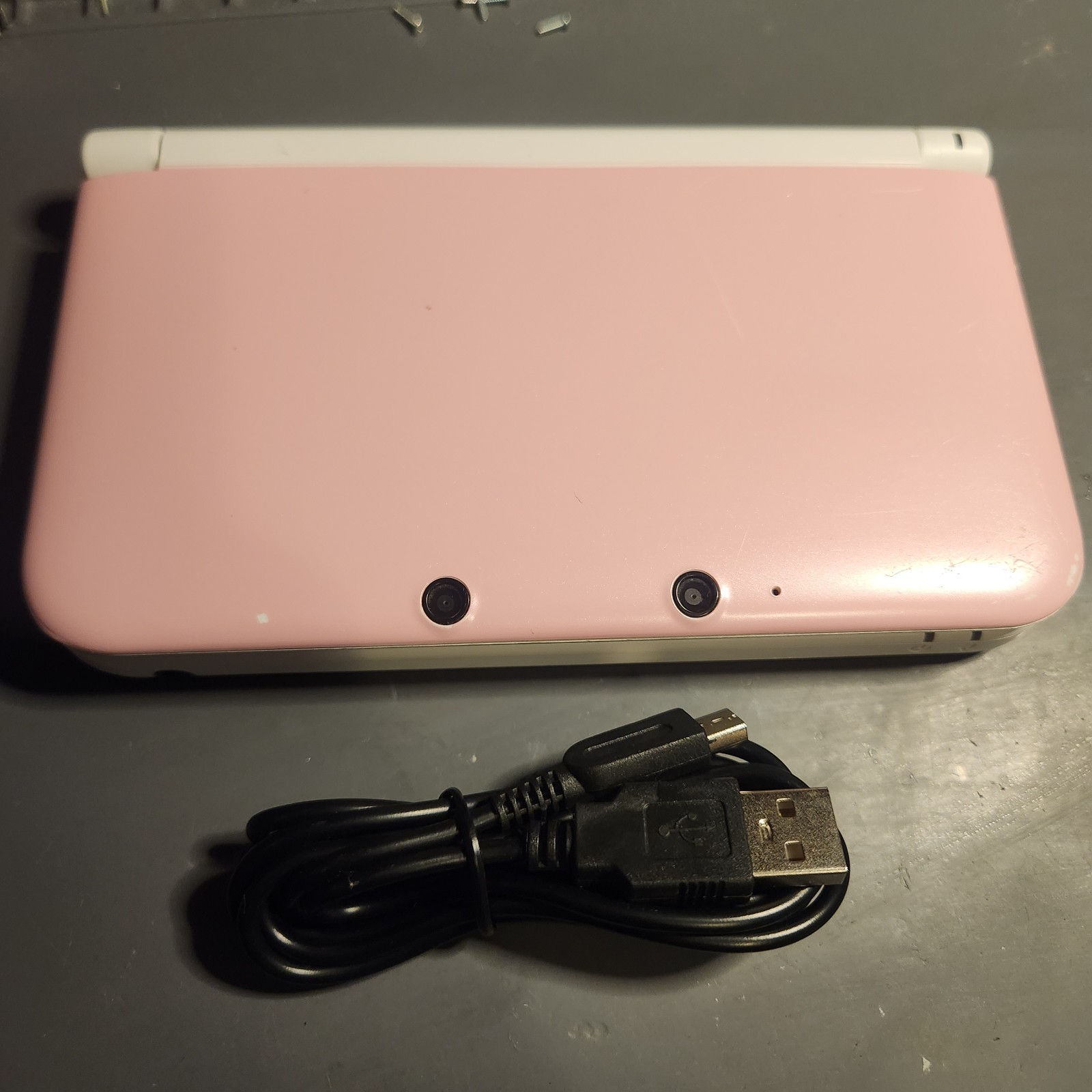 Nintendo 3DS XL White & Pink Handheld System w/Charger FREE Ship!