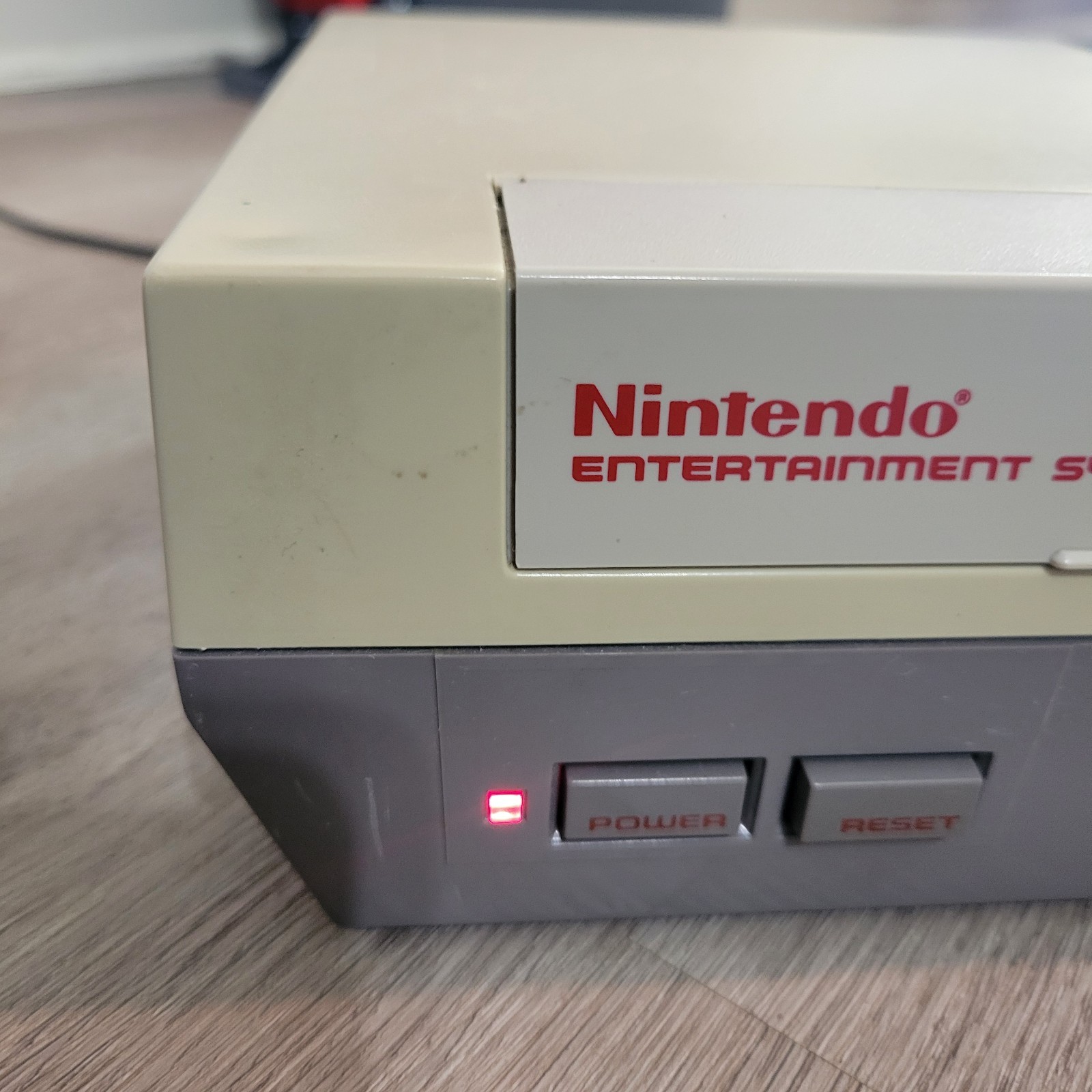 1985 Nintendo NES Console Bundle Tested Working 19 Games Power Pad Zapper Lot