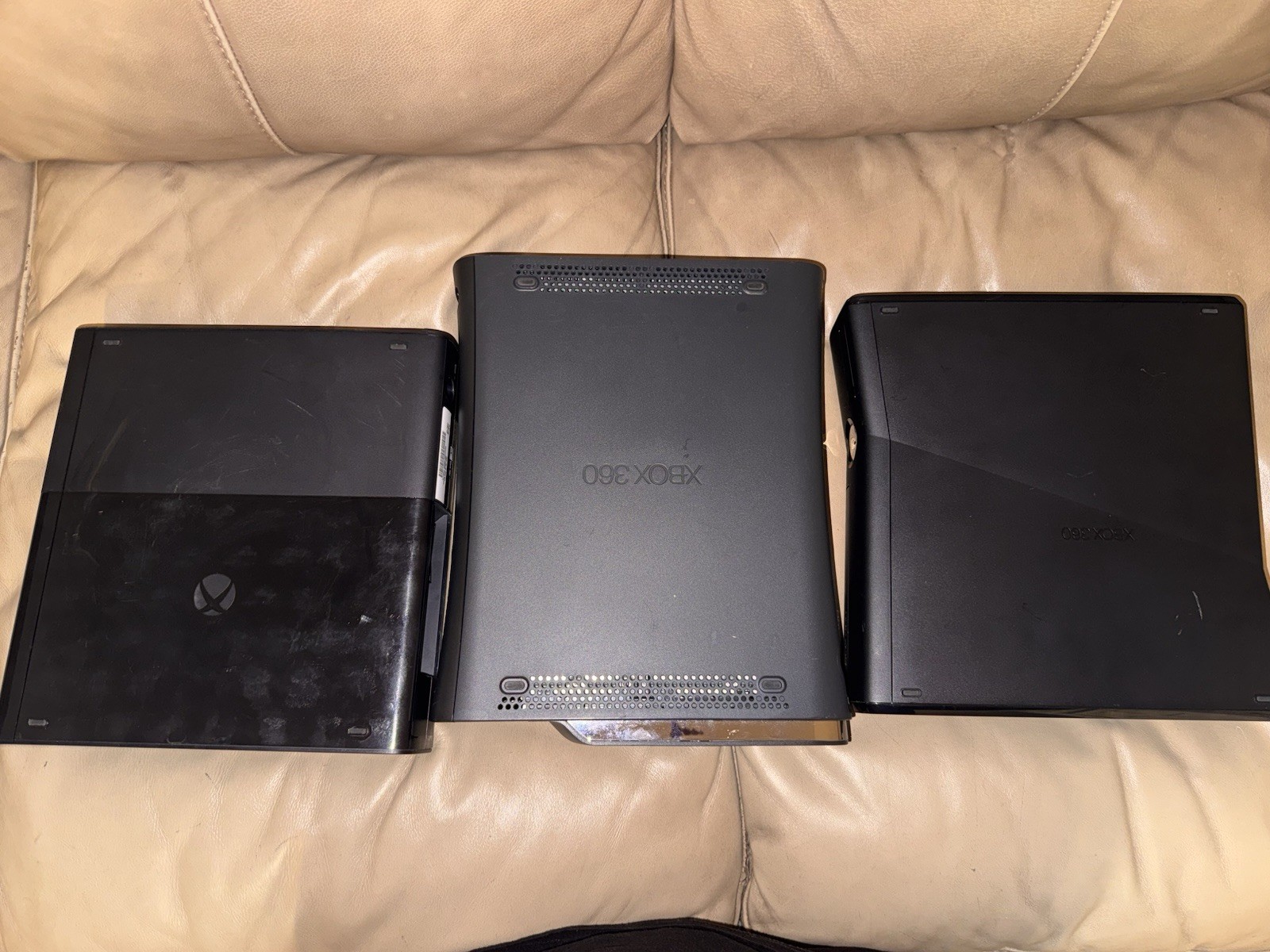 Bulk Lot x6 Xbox 360s With HDDs No Controllers Cords Or Games