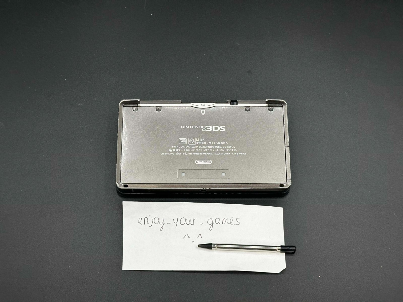 Nintendo 3DS Silver/Black Tested | English | Charger | USA Seller-SHIP IN 1-DAY