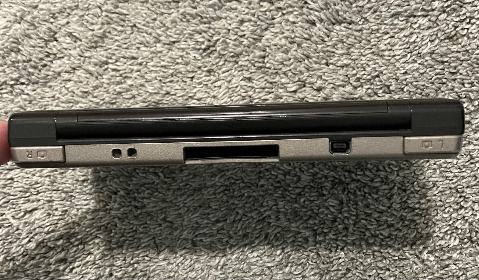Nintendo DSi XL Gray / Dark Silver Handheld System – Model UTL-001 Next Day Ship