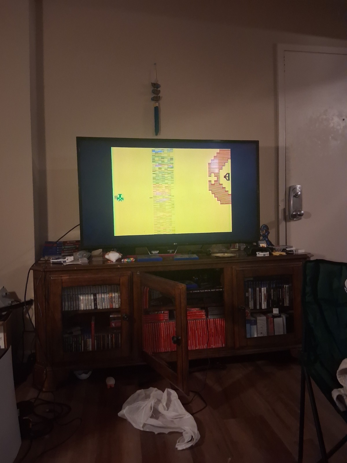Atari 2600 Jr. Working With Yar’s Revenge, 2 Joysticks, And Paddle Controllers