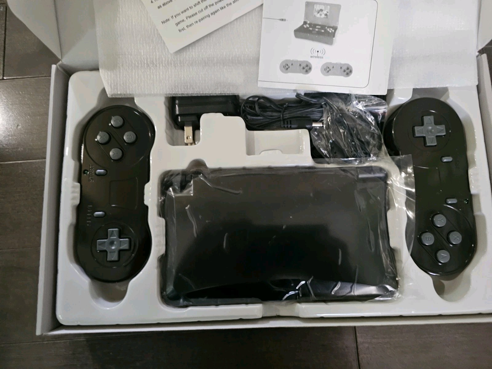 YOBO FC16 GO Handheld SNES Console BLACK Plays Super Nintendo Cartridges NEW