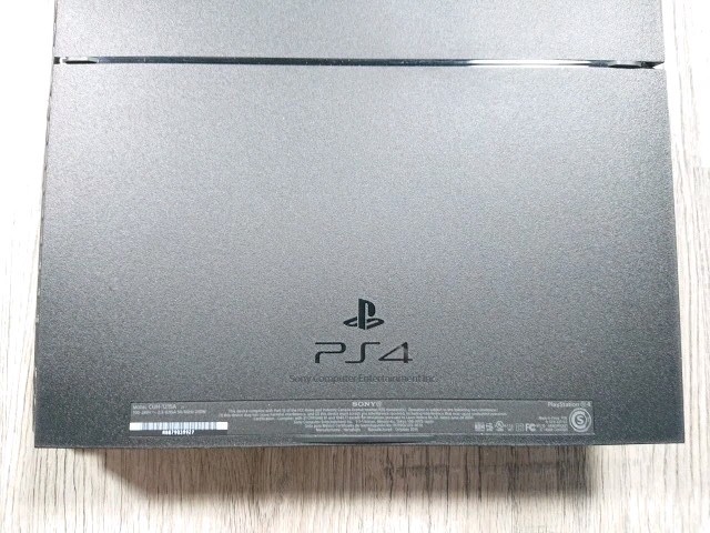 Sony PlayStation 4 CUH-1215A Gaming Bundle 15 Games 2 Camo Controllers Cords W@W