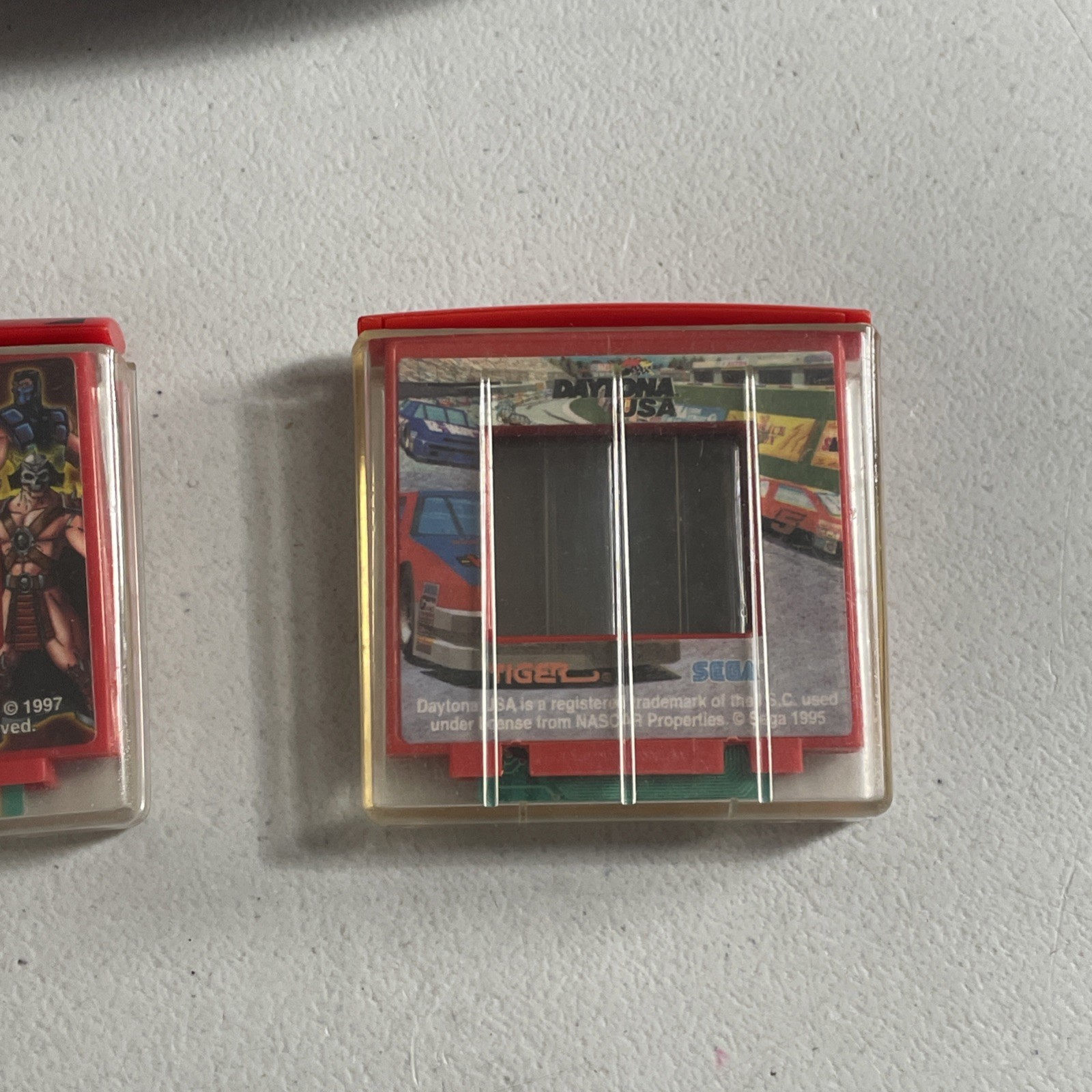 R-Zone X.P.G. Xtreme Pocket Game 1997 Tiger Mortal Kombat Trilogy & Daytona USA