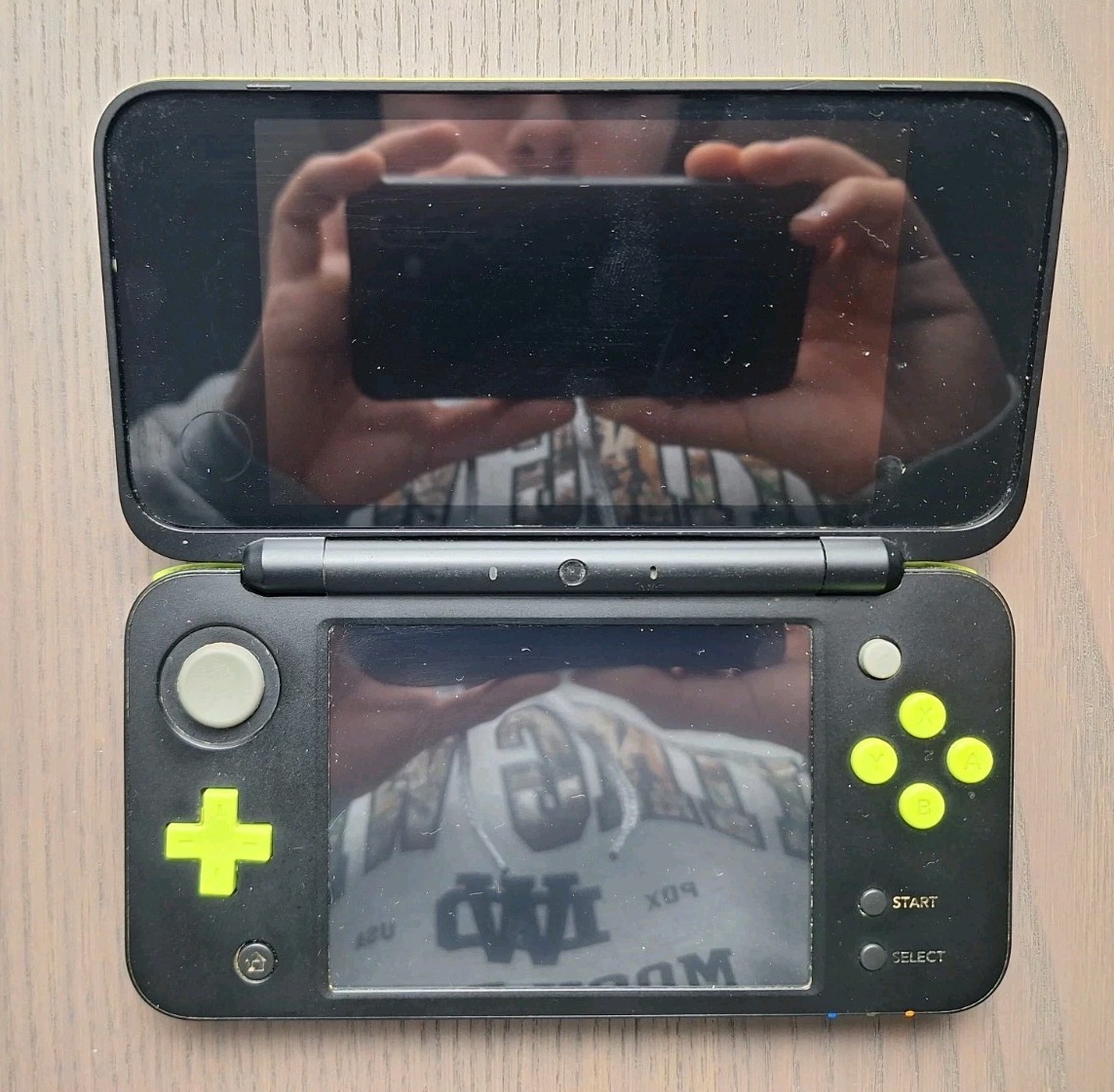 New Nintendo 2DS XL Lime Black | Charger + 32GB SD Card | Region Free USA
