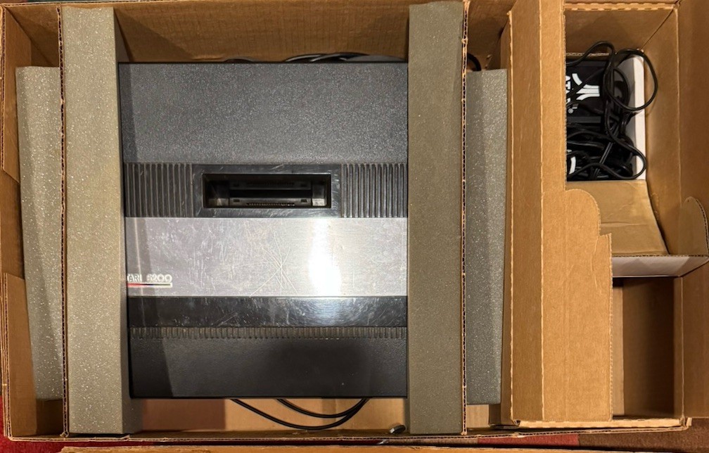 Atari 5200 game console in OG box, w/ manuals, power supply, 4 games- See Detail