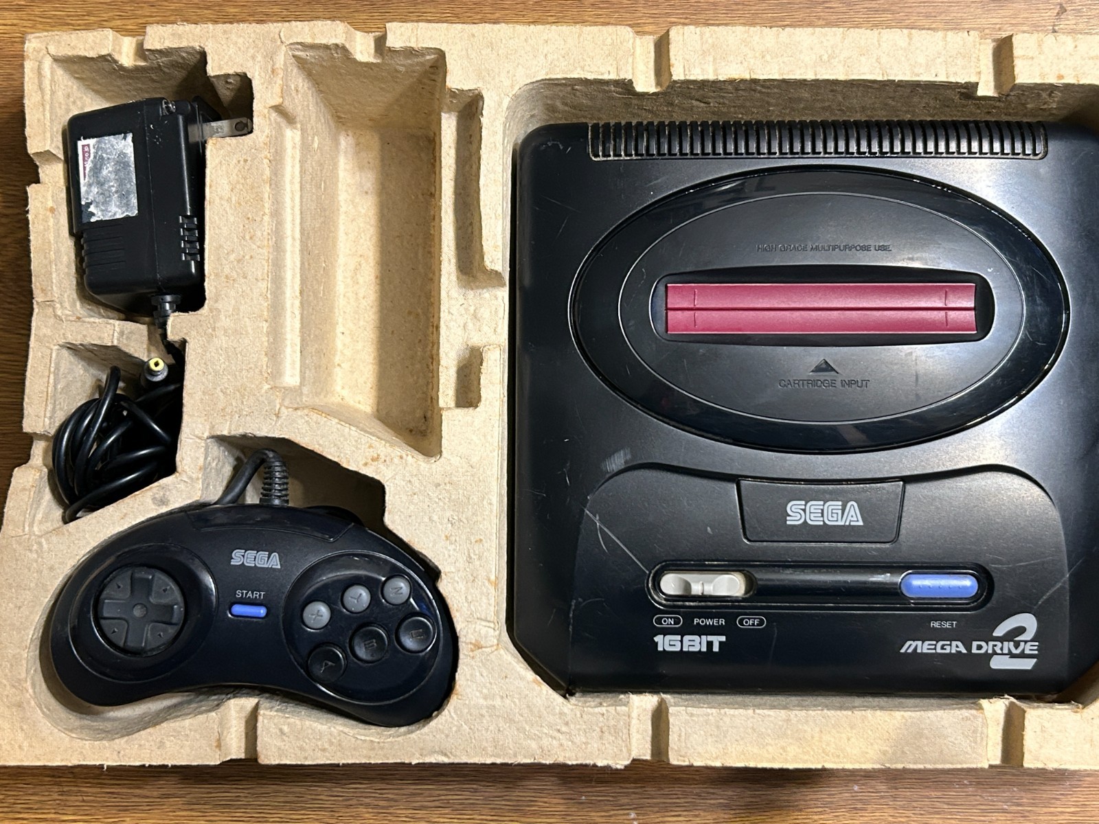Sega Mega Drive 2 Console NTSC-J Japan Boxed w/ Controller AV Cable Genesis