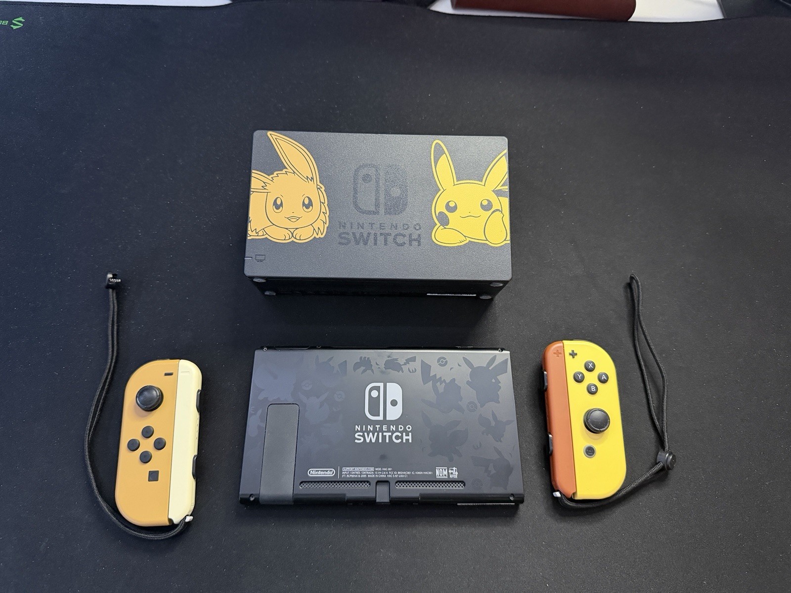 Nintendo Switch Let’s Go! Pokemon + Zelda deluxe Travel Case + Pokeball Plus