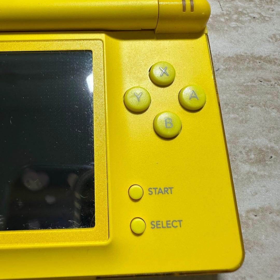 Nintendo DS Lite Pikachu Yellow Limited Edition Console Boxed Complete 7184