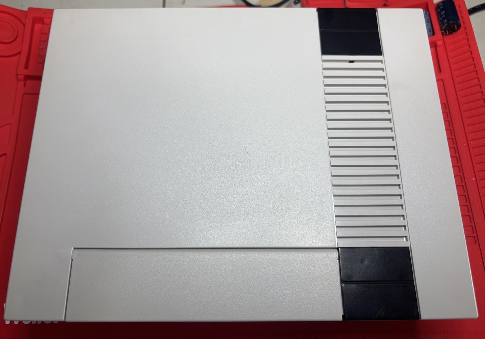 NES Console – Recapped, New VR, Lock-Out disabled, OEM 72-Pin, Bridge Rectifier