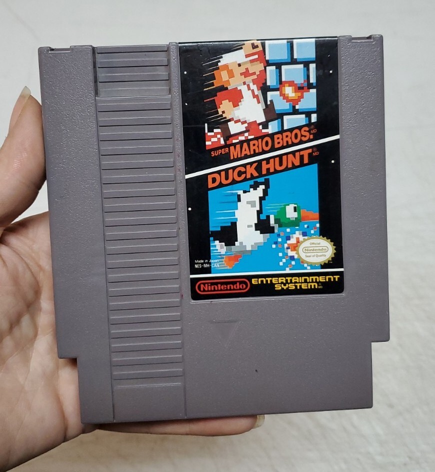 NES Action Set Complete w/Console Orange Zapper Duck Hunt Mario Bros & More READ
