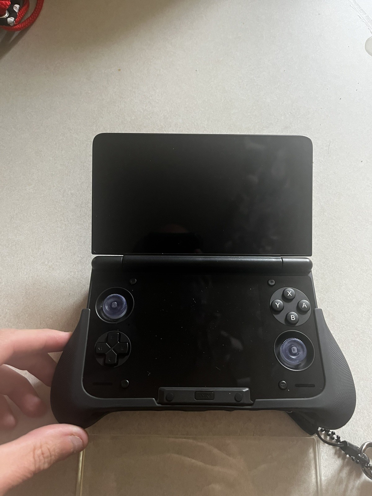 Ayn Thor Pro 12gb Ram 256gb + 500gb Gamestop Express SD card