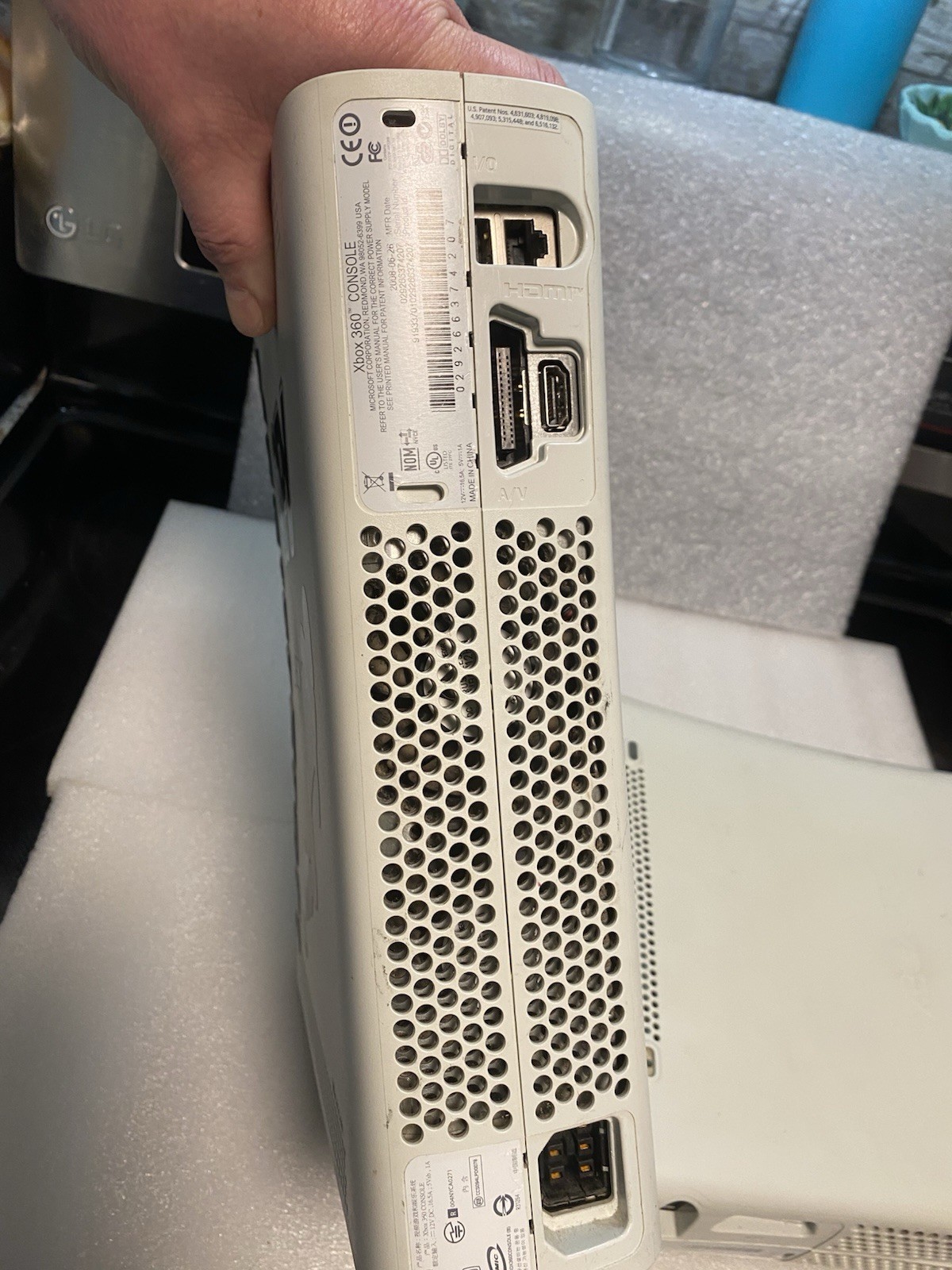 2 Microsoft Xbox 360 White Console NTSC-U/C 2008 – Untested – As Is and Pictured