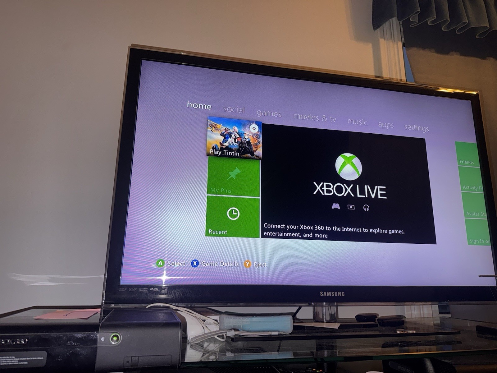 Bulk Lot x6 Xbox 360s With HDDs No Controllers Cords Or Games