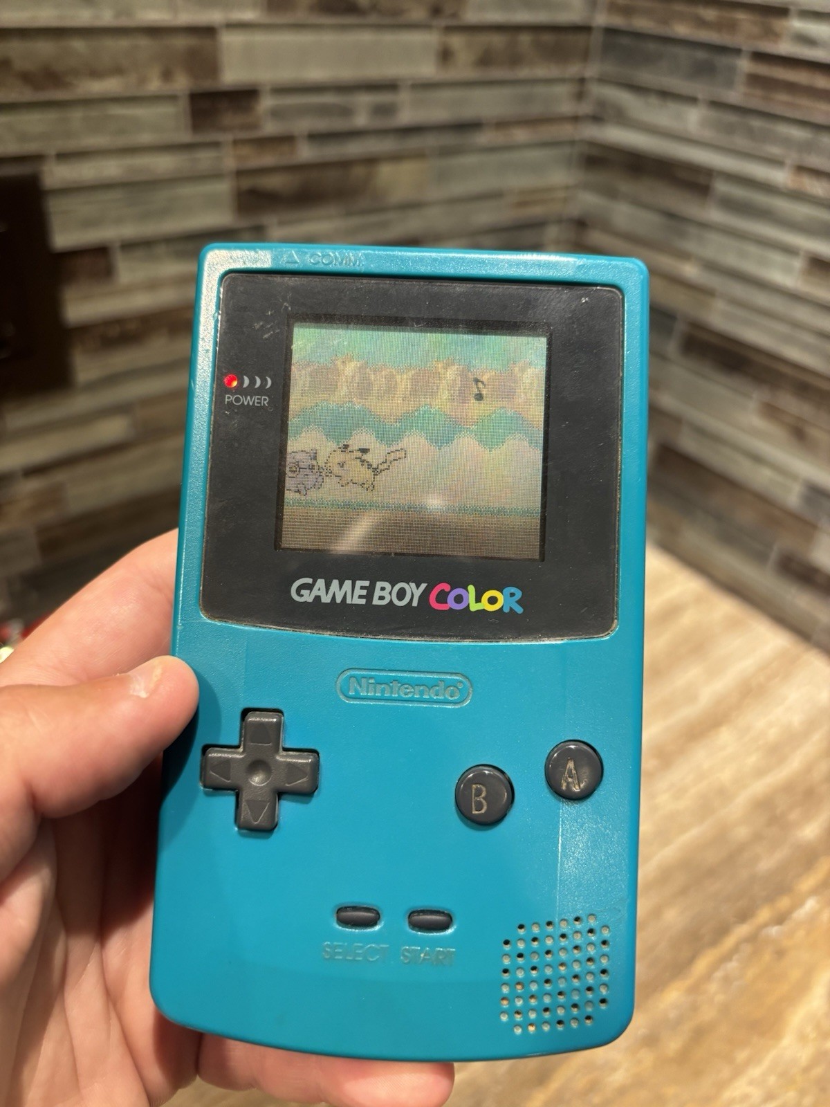 Nintendo Gameboy Color CGB-001 Teal Blue Handheld Console & Pokemon Gold