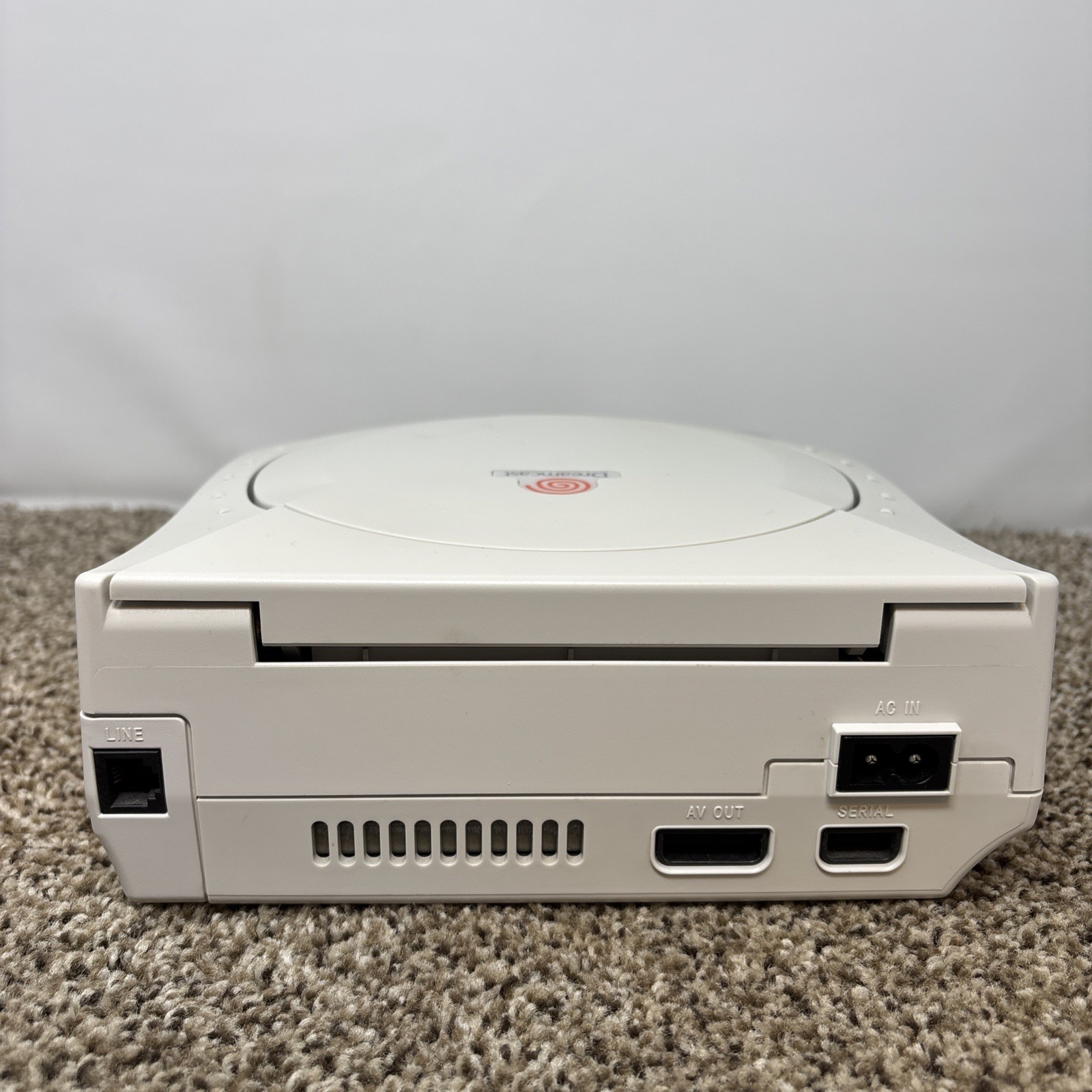 Sega Dreamcast (HKT-3020) Home Console with Controller & Game Bundle