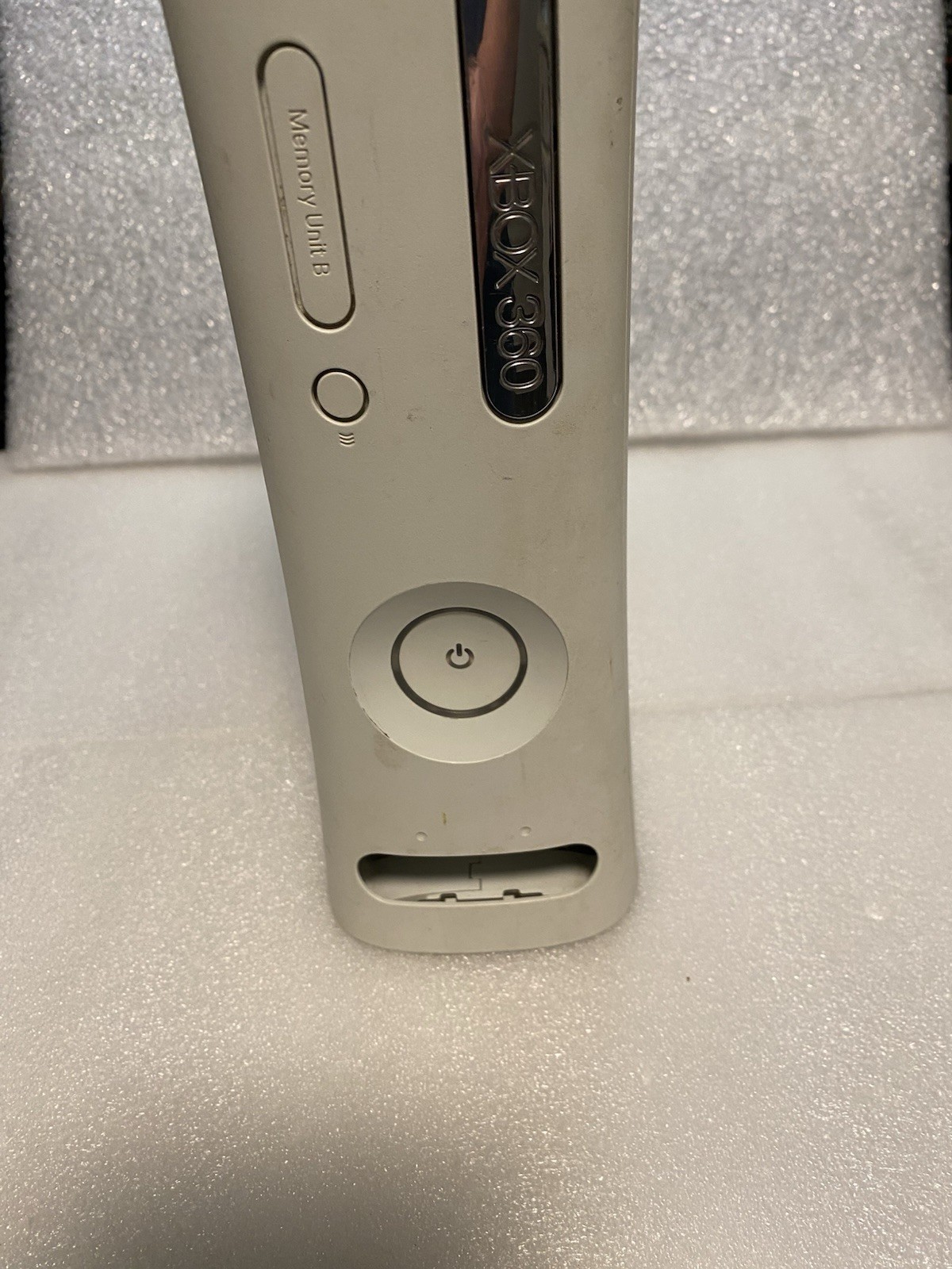2005 Microsoft Xbox 360 White Home Console Untested No Cords NTSC-U/C (US/CA)