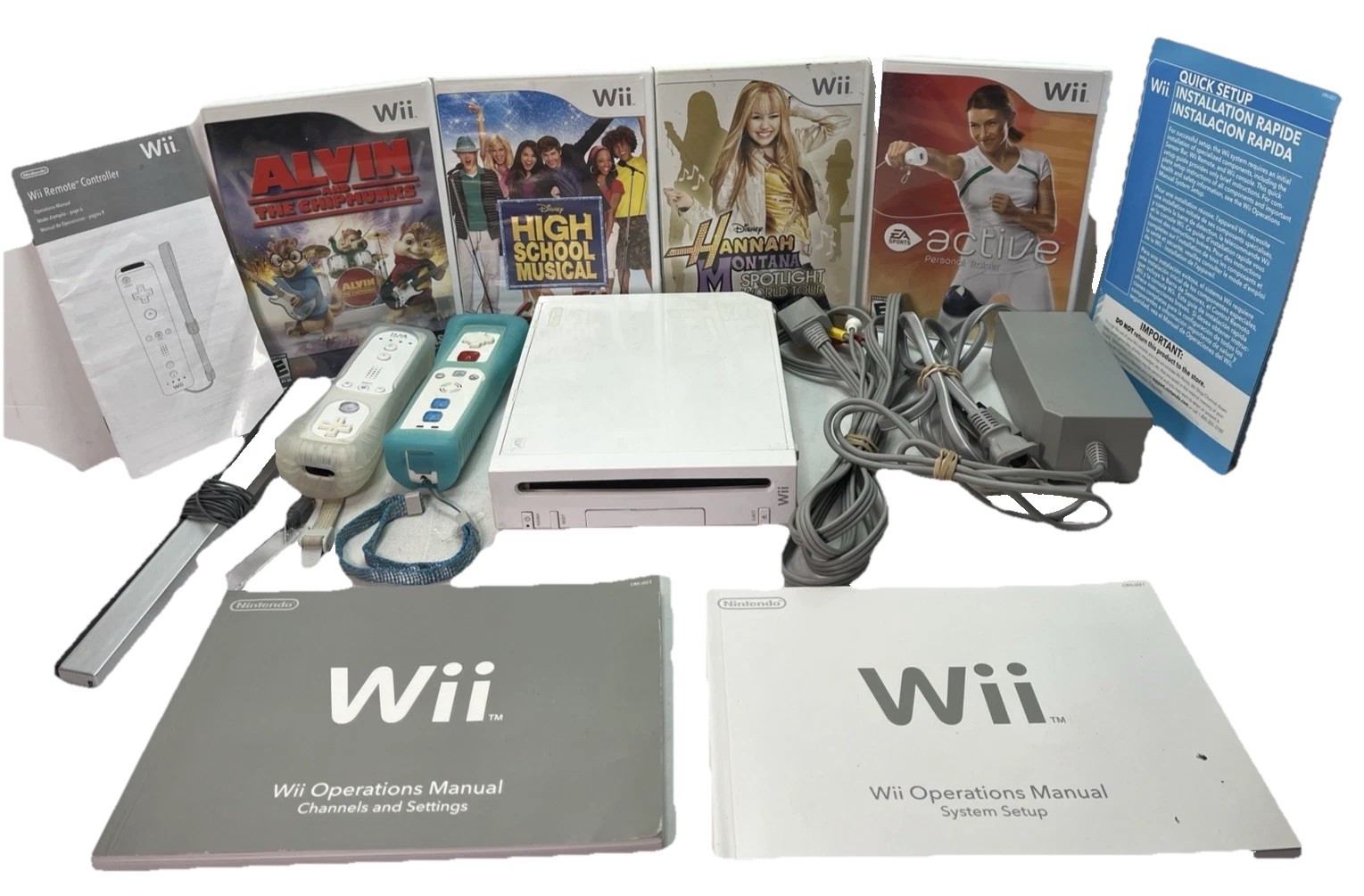 Nintendo Wii Console Bundle Model RVL-001 With Controllers/Manual/4 Games Tested