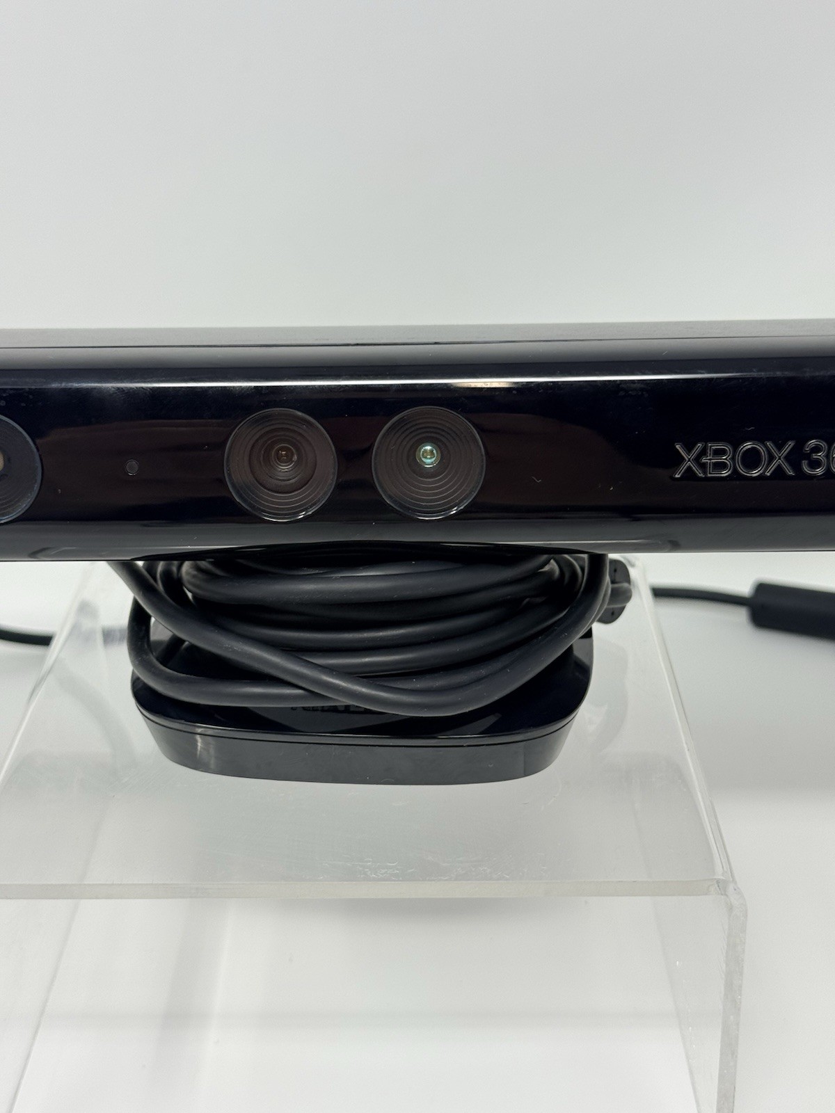 Microsoft Xbox 360 S 4GB Console Kinect Controller Box Tested