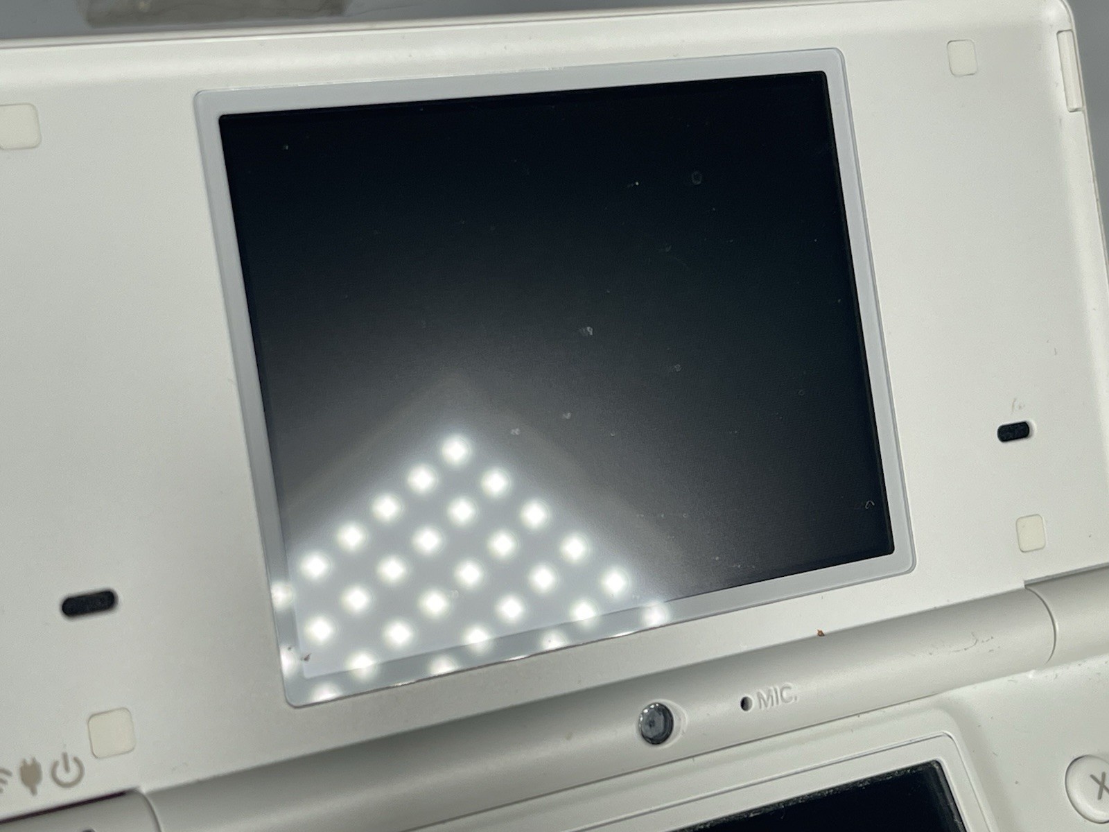 Nintendo DSi White Console in Original Box