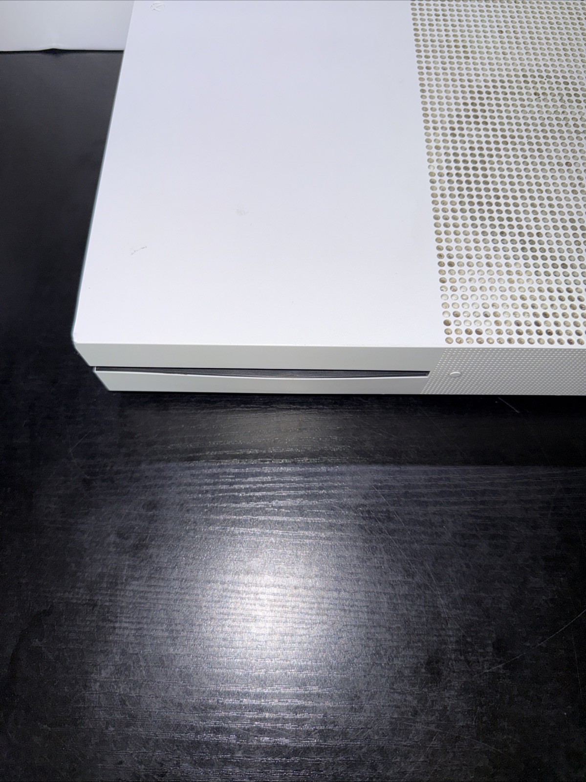 •Cosmetically Flawed/Read First•Microsoft Xbox One S 500GB Console – White