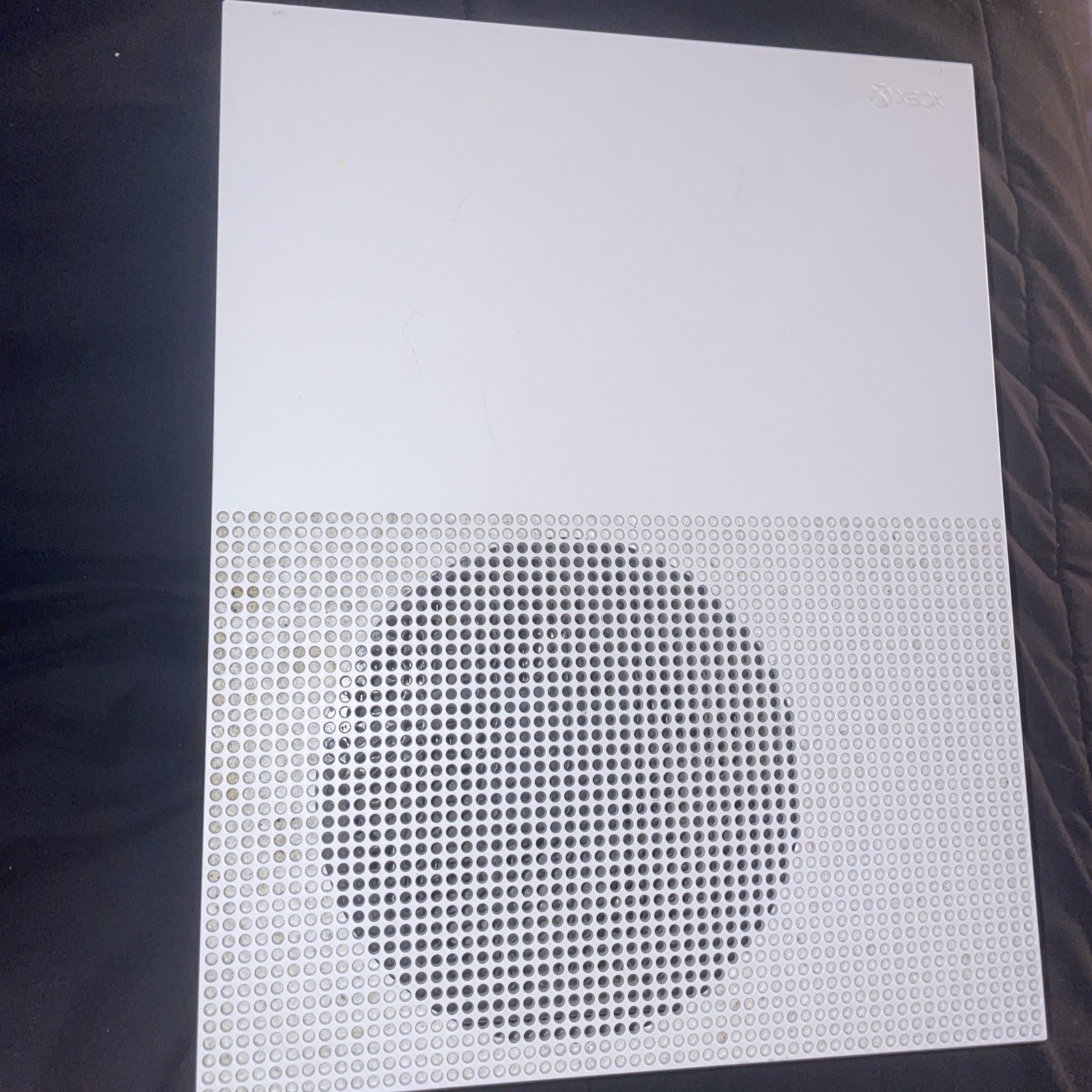 used xbox one s, storage expansion and black ops 3 disc included, hdmi port worn