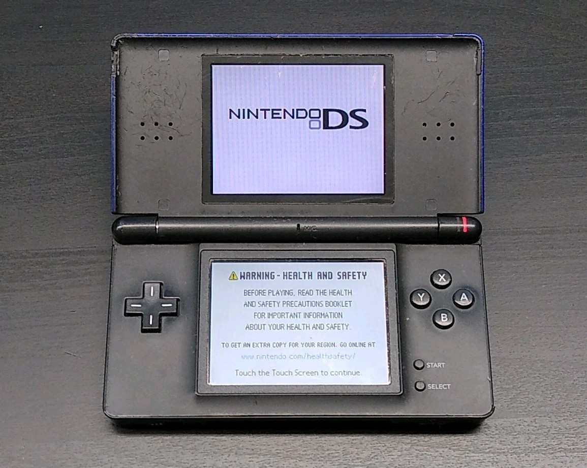 Nintendo DS Lite Blue/Black FOR PARTS