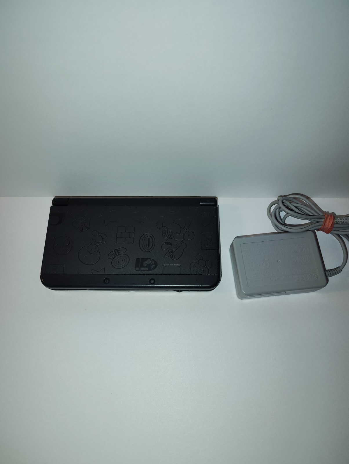 Nintendo 3DS Original Super Mario Edition 4GB Handheld System – Black Friday New