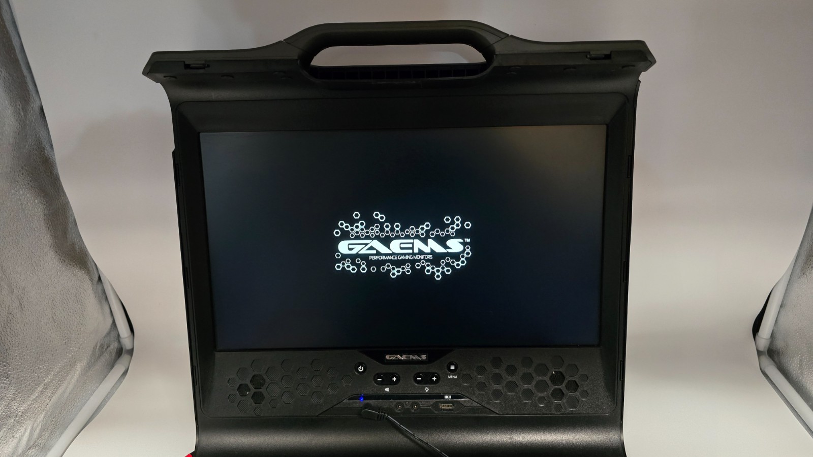 Gaems Sentinel Pro XP Portable Gaming Monitor G170FHD