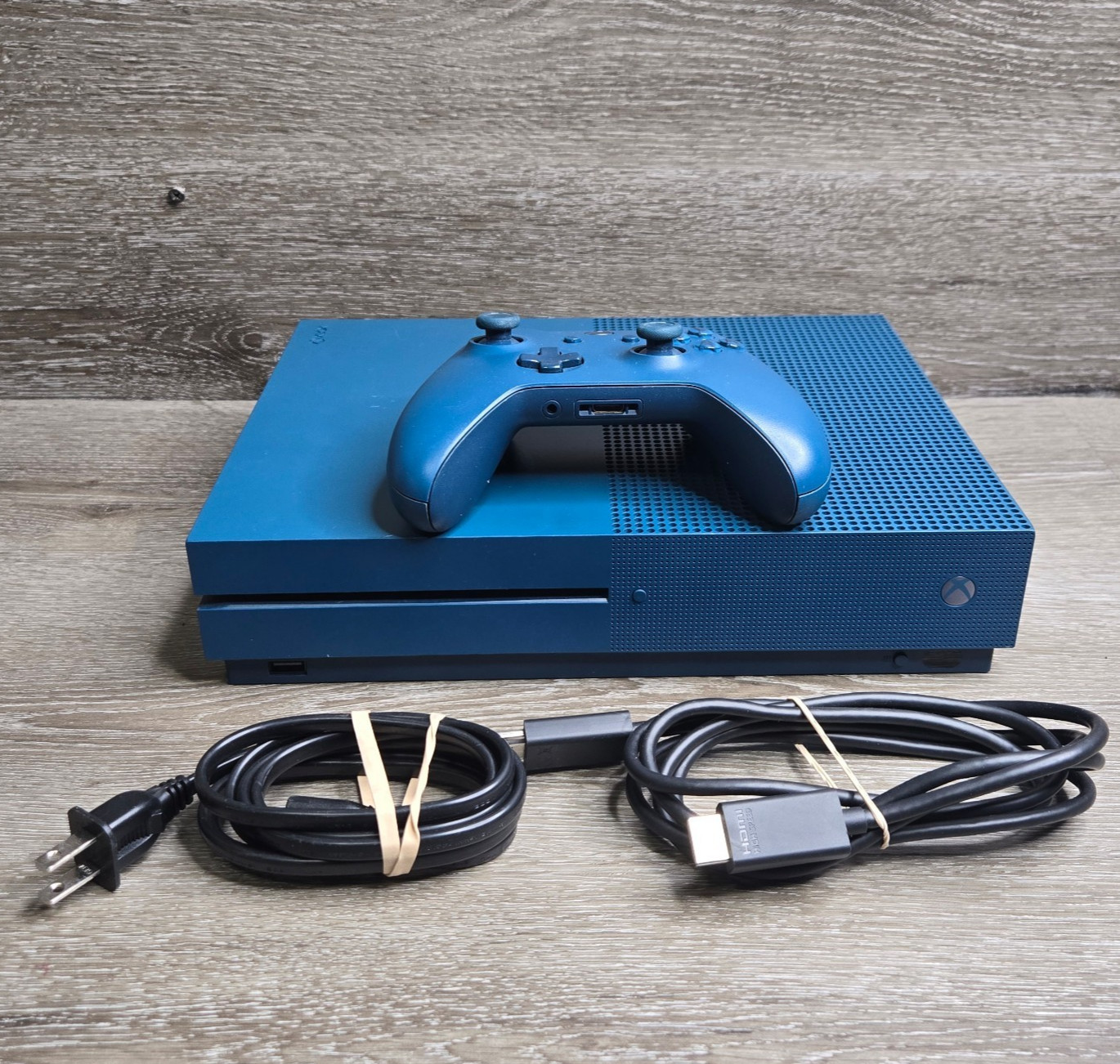 Microsoft Xbox One S Console 1681 Teal Blue Complete Set Controller Rare Limited
