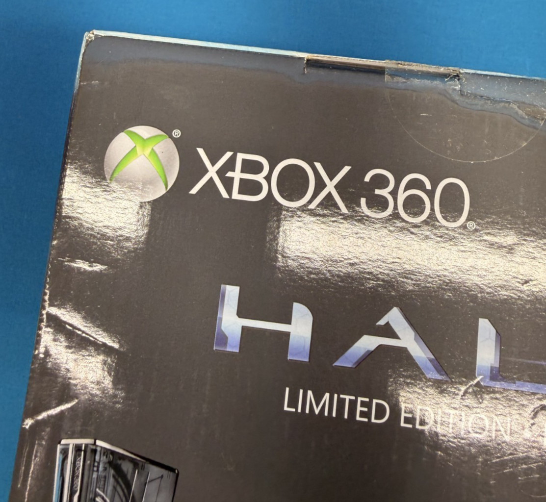 Xbox 360 320GB Halo 4 Bundle – Console Headset Controllers & Game