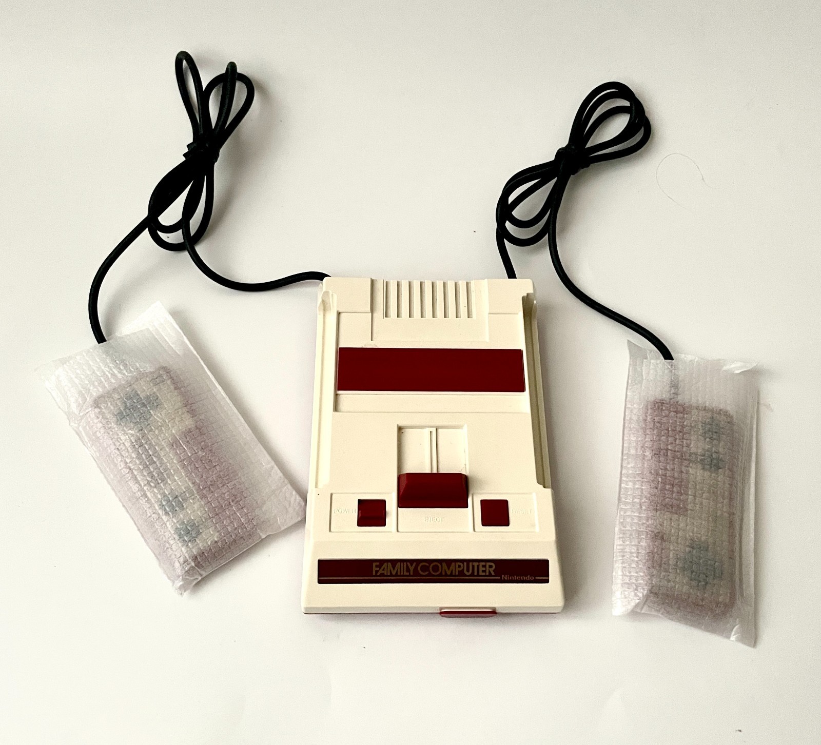 Nintendo Famicom Mini Classic Edition Console Japanese Ver. CIB Boxed Tested