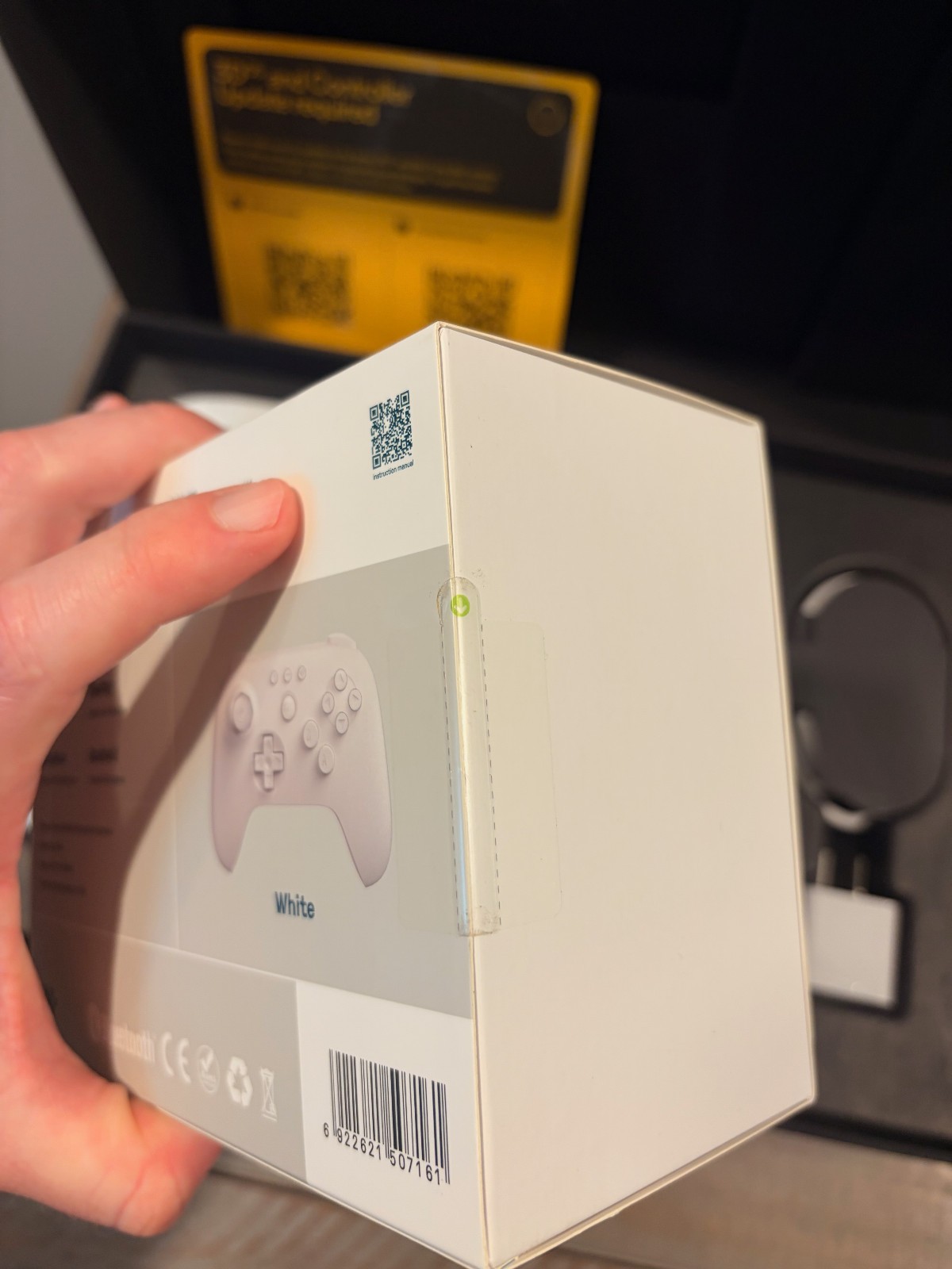Analogue 3D Console Nintendo 64 White w/ new White 8BitDo Controller N64