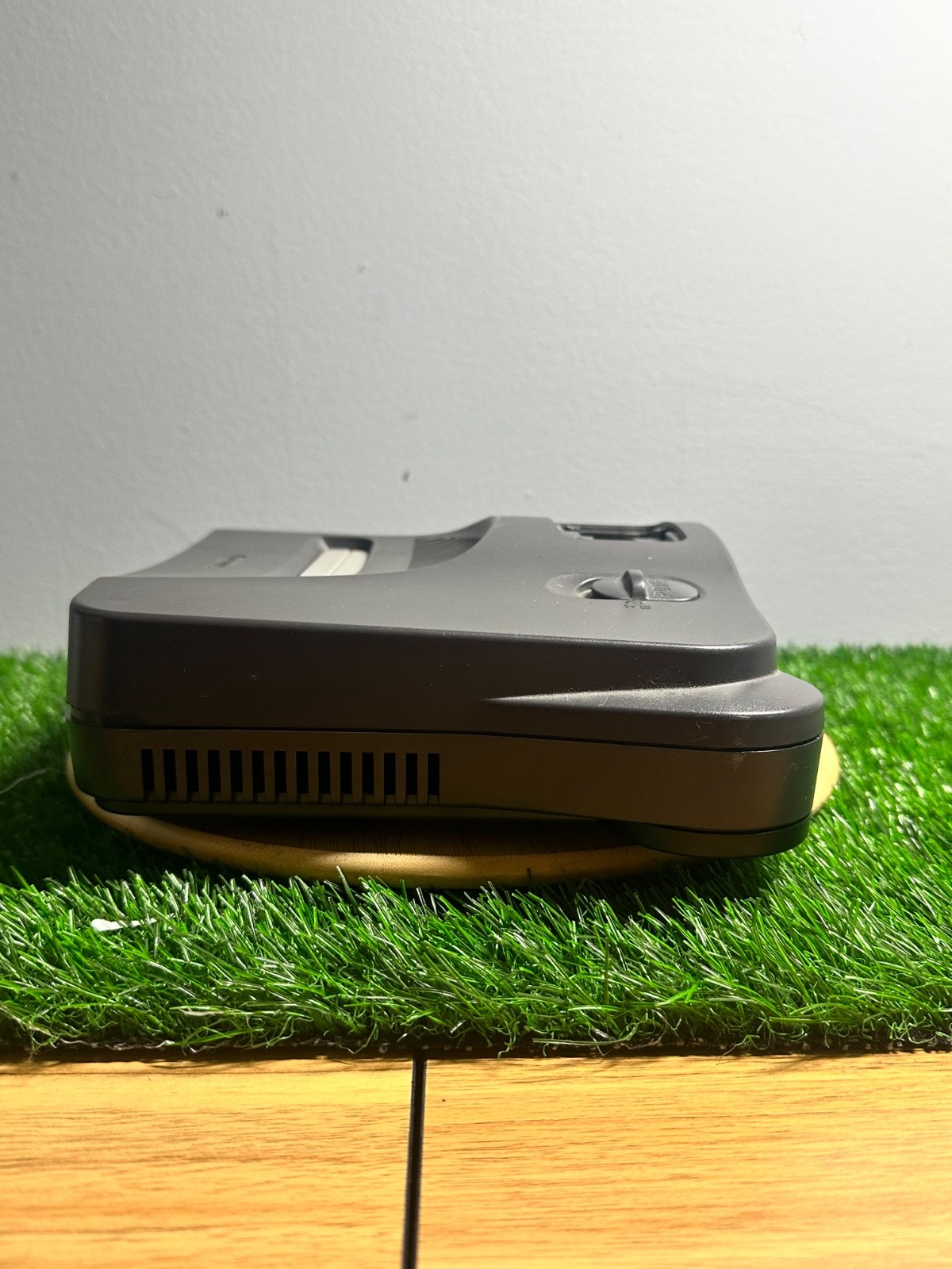 Nintendo 64 – NUS-001 JPN- Damaged Console Only
