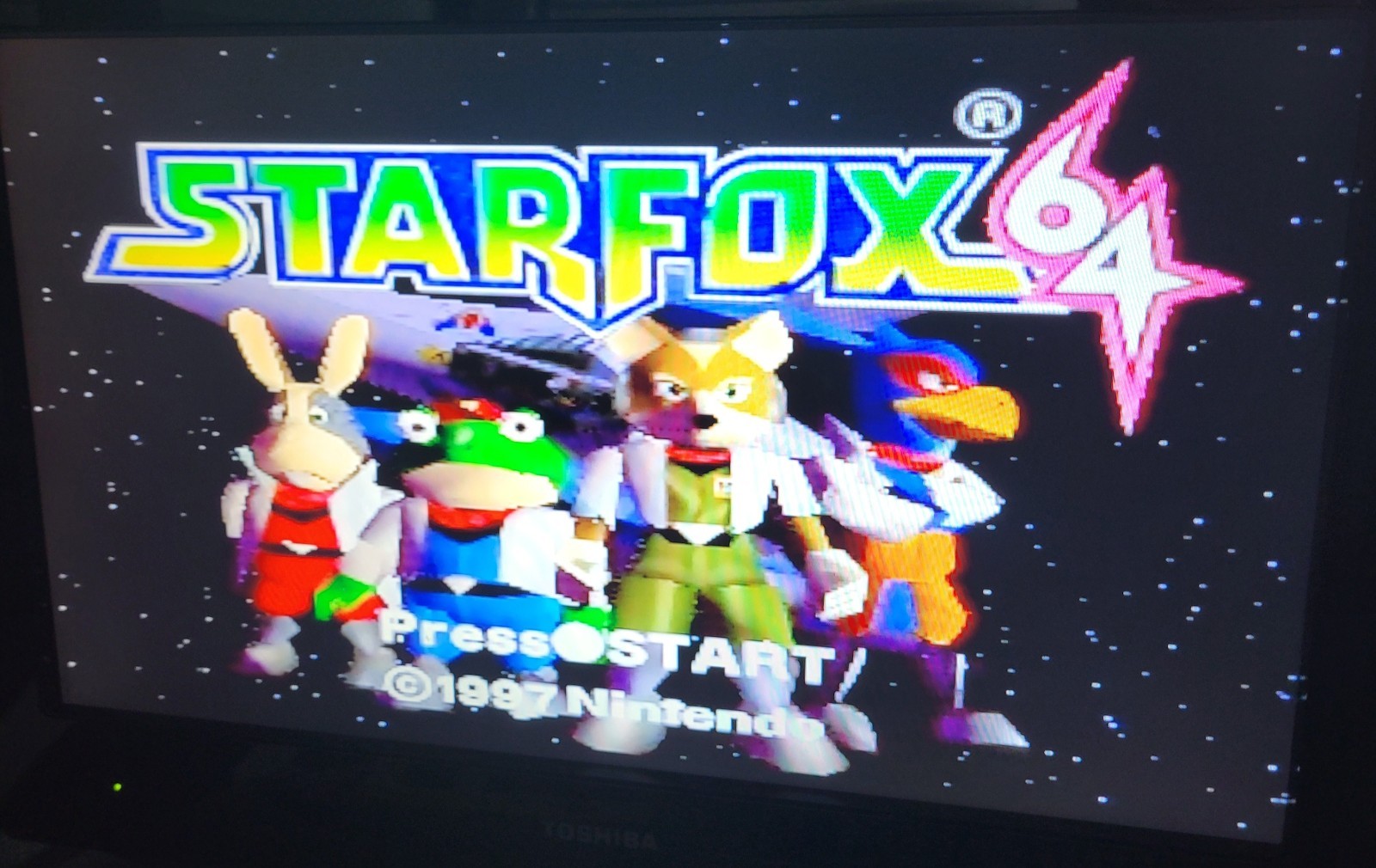 Nintendo 64 Console Bundle with Authentic Star Fox Controller Games NUS-001