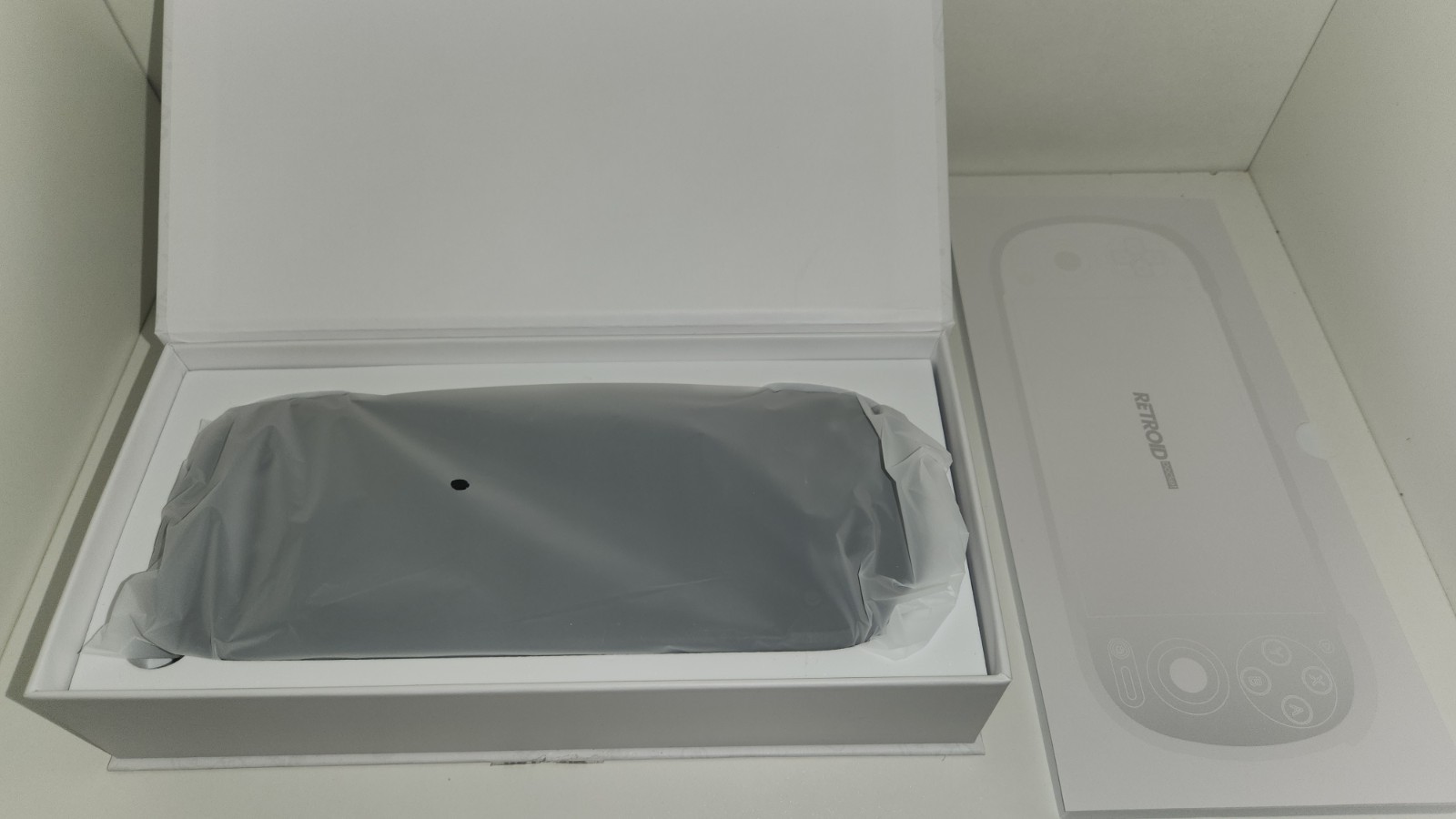 Retroid Pocket 6 | 12GB RAM | Stick Top