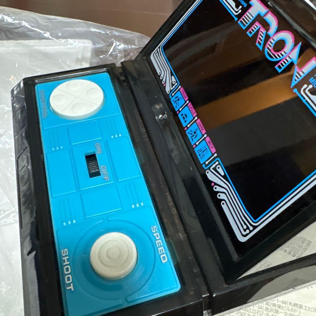 Vintage Tomy LSI Game TRON Handheld Electronic Game Age 15+ Japan
