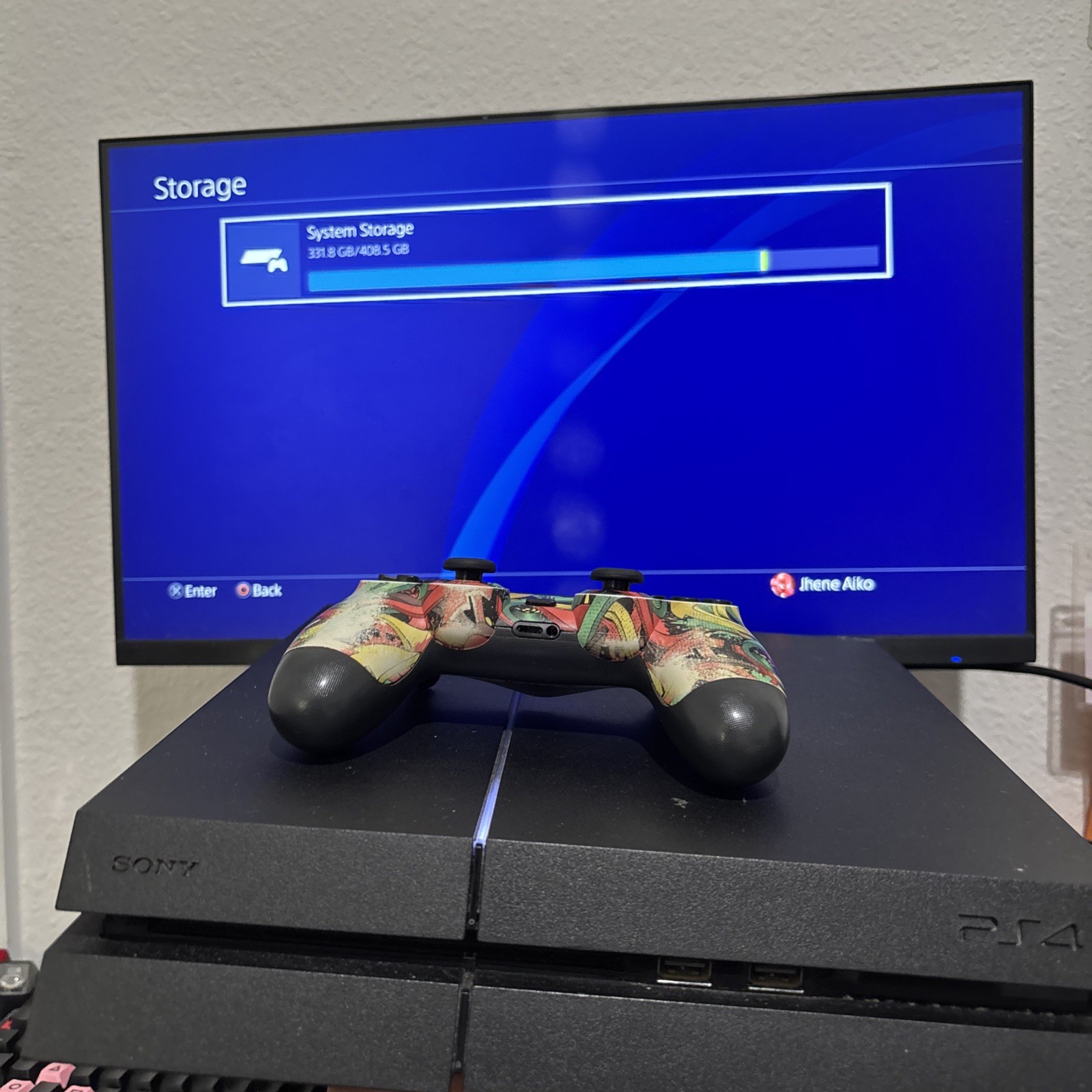 Sony PlayStation 4 500GB Gaming Console – Black With Controller And HDMI Cord